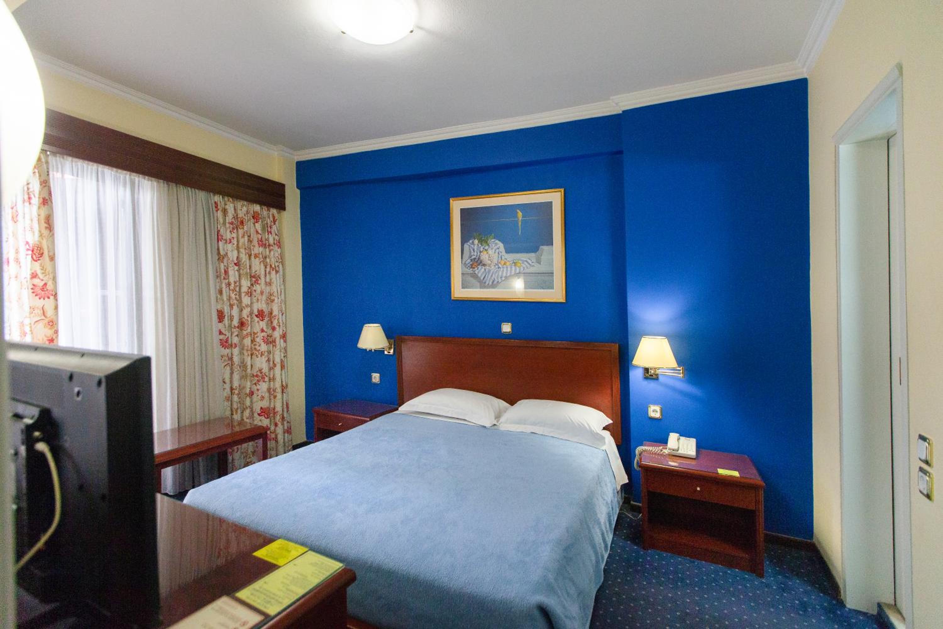 Standard Double or Twin Room with Balcony - Photo 1