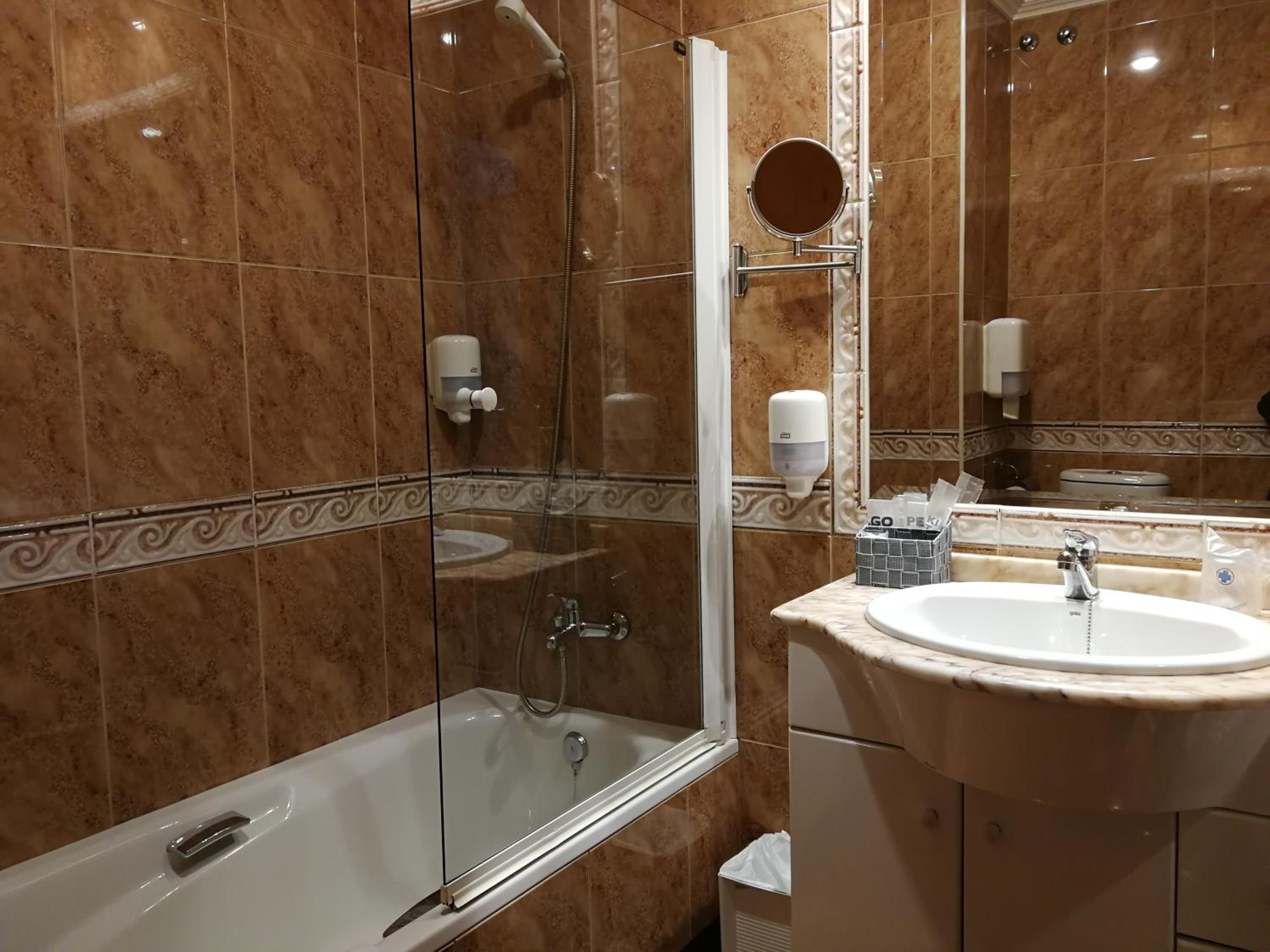 Single Room photo 2