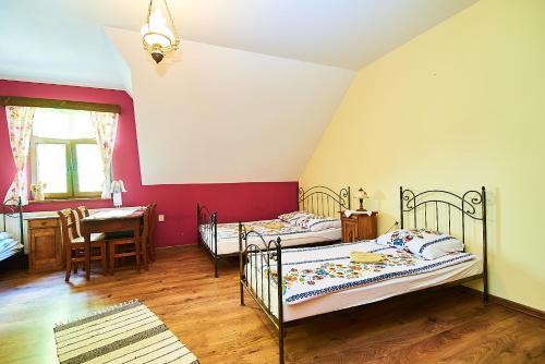 Classic Quadruple Room photo 1