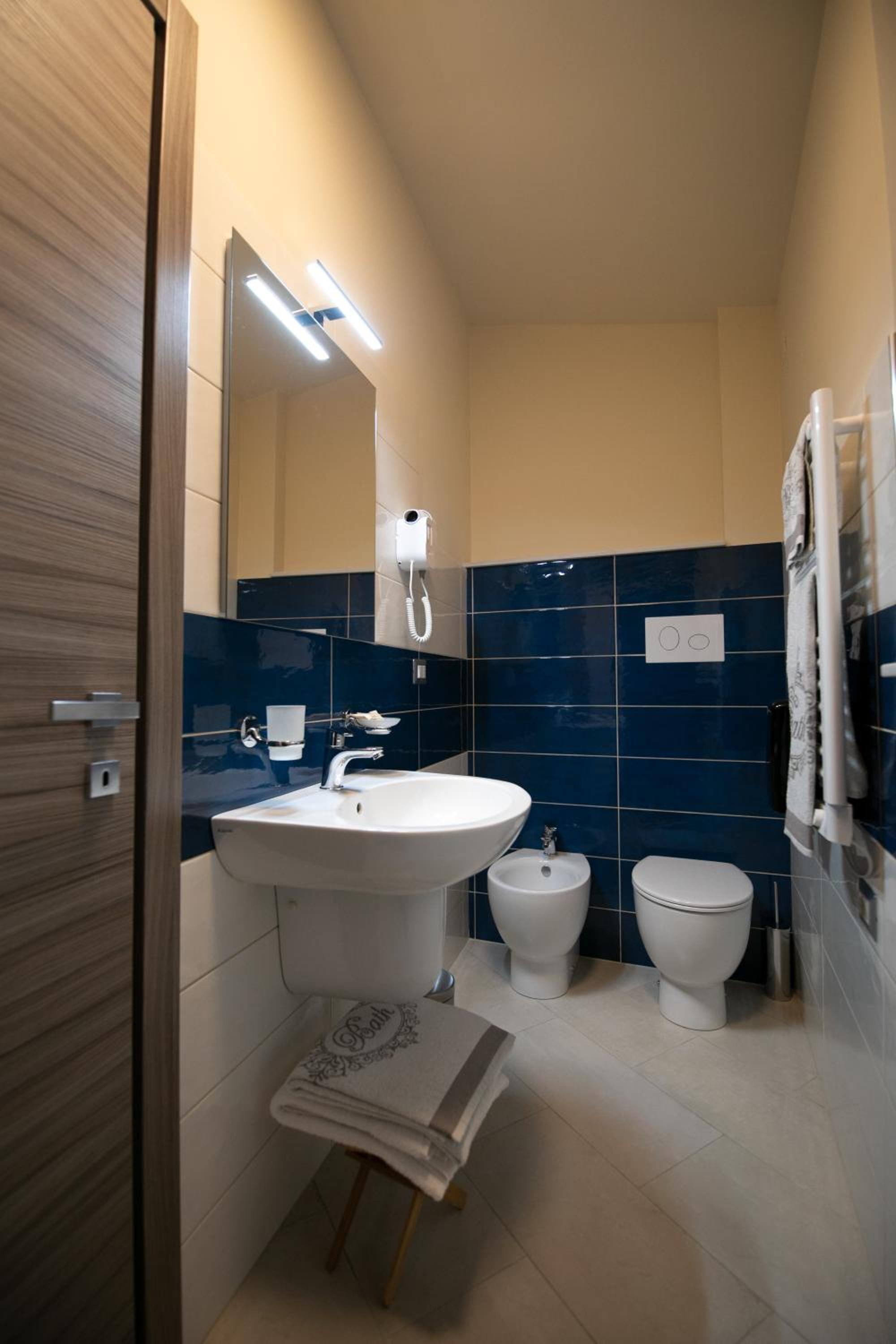 Budget Double or Twin Room - Photo 2