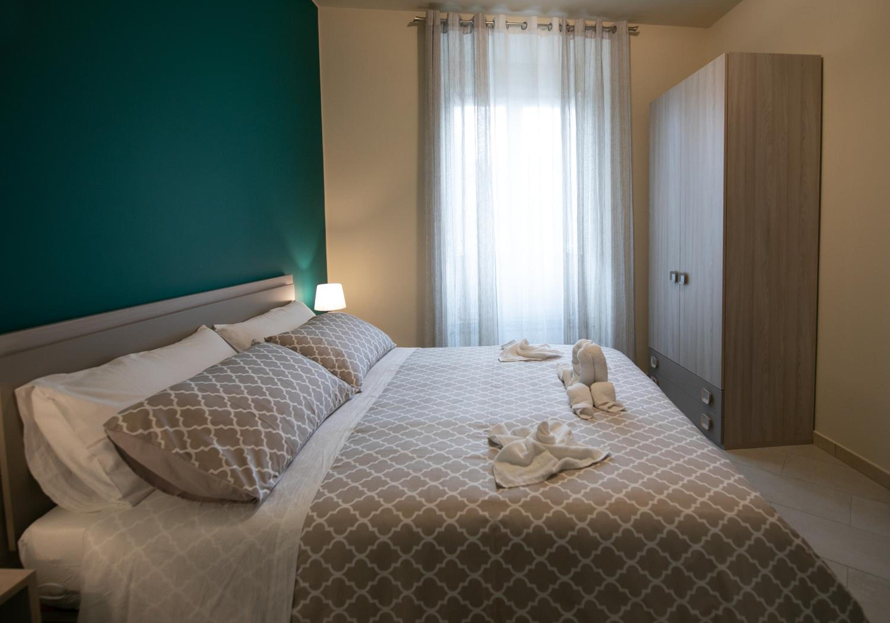 Double Room - Photo 2