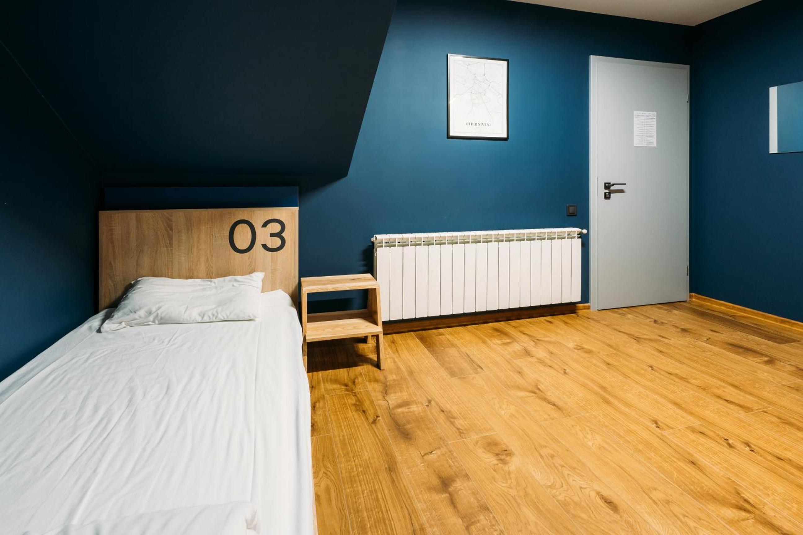 Triple Room with Shared Bathroom photo 3