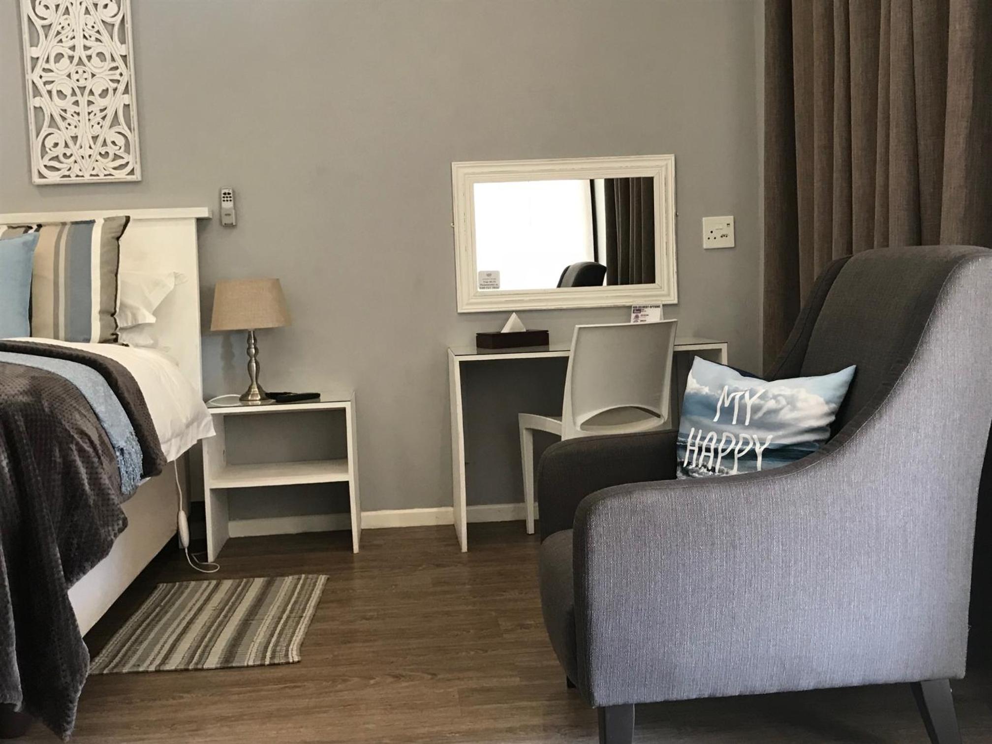Business Queen Room - Photo 3