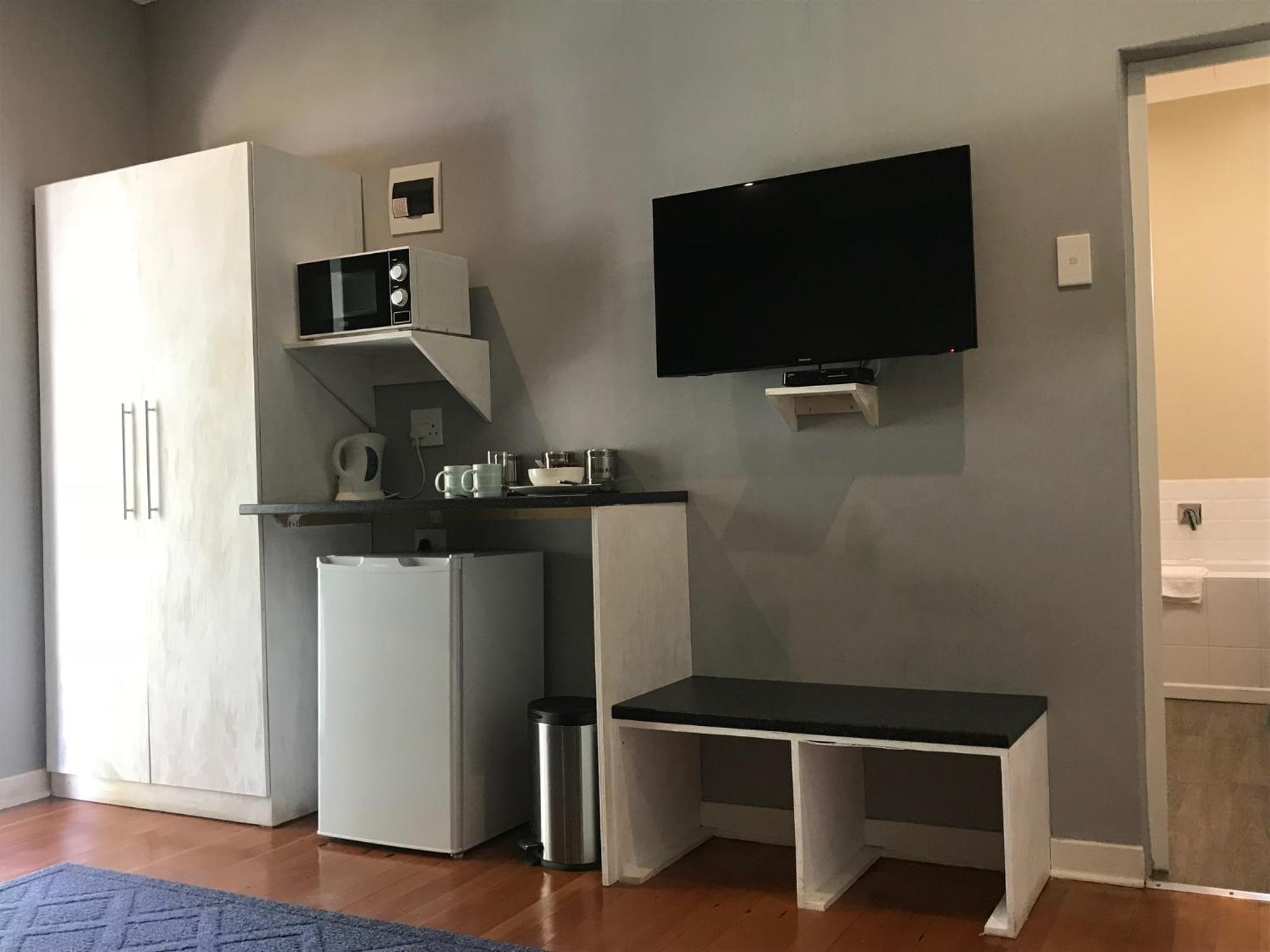 Business Queen Room - Photo 7