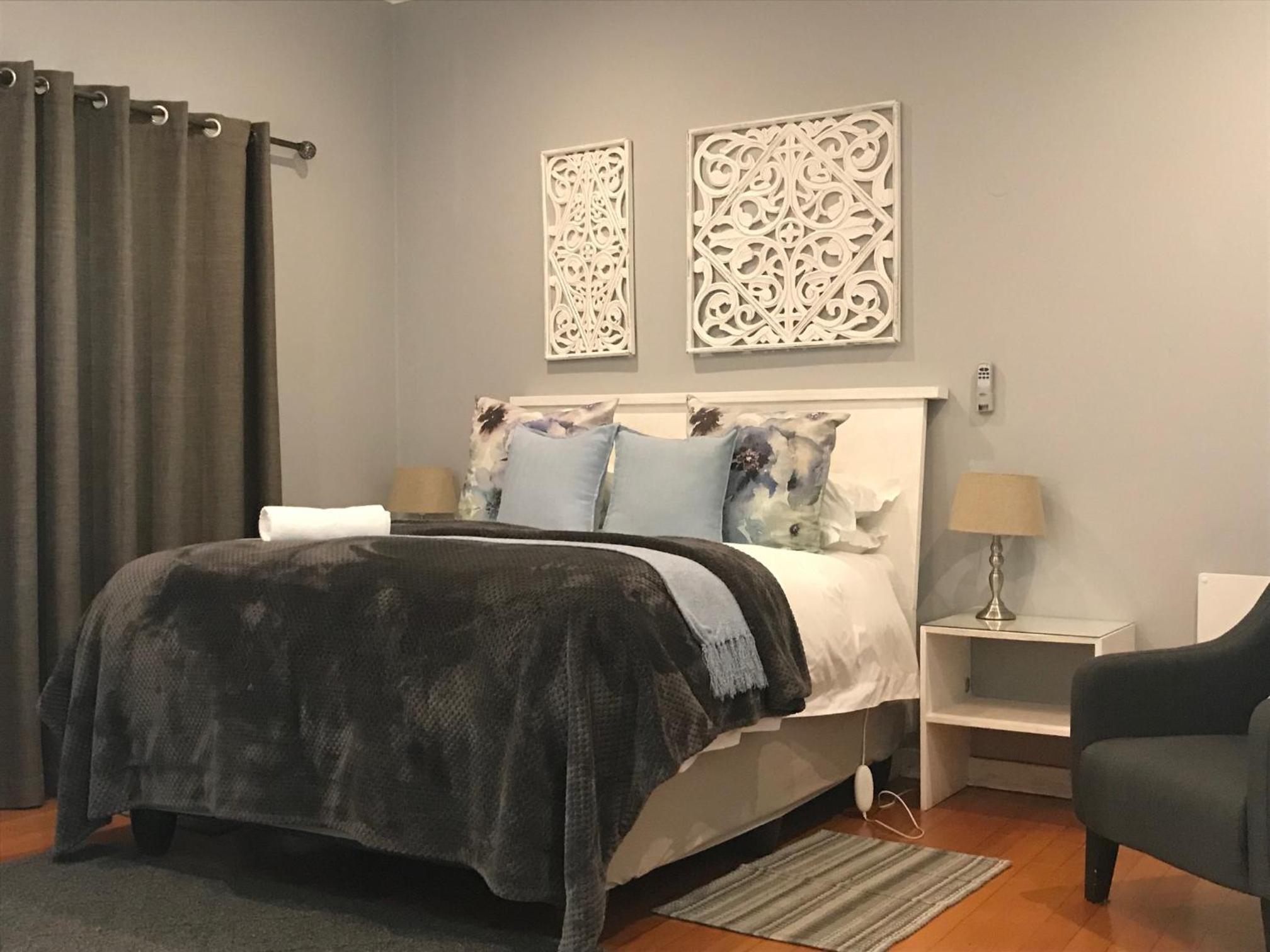 Business Queen Room - Photo 6