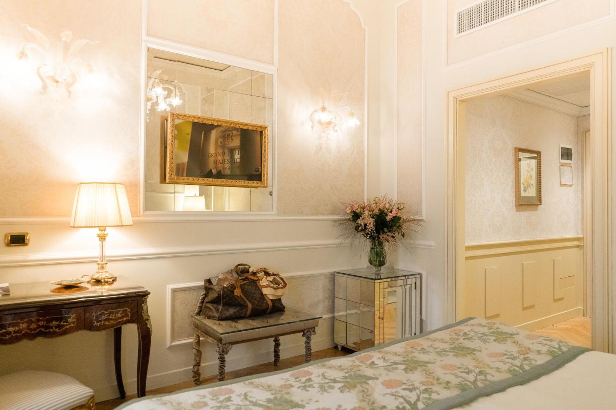 Classic Double or Twin Room - Photo 4