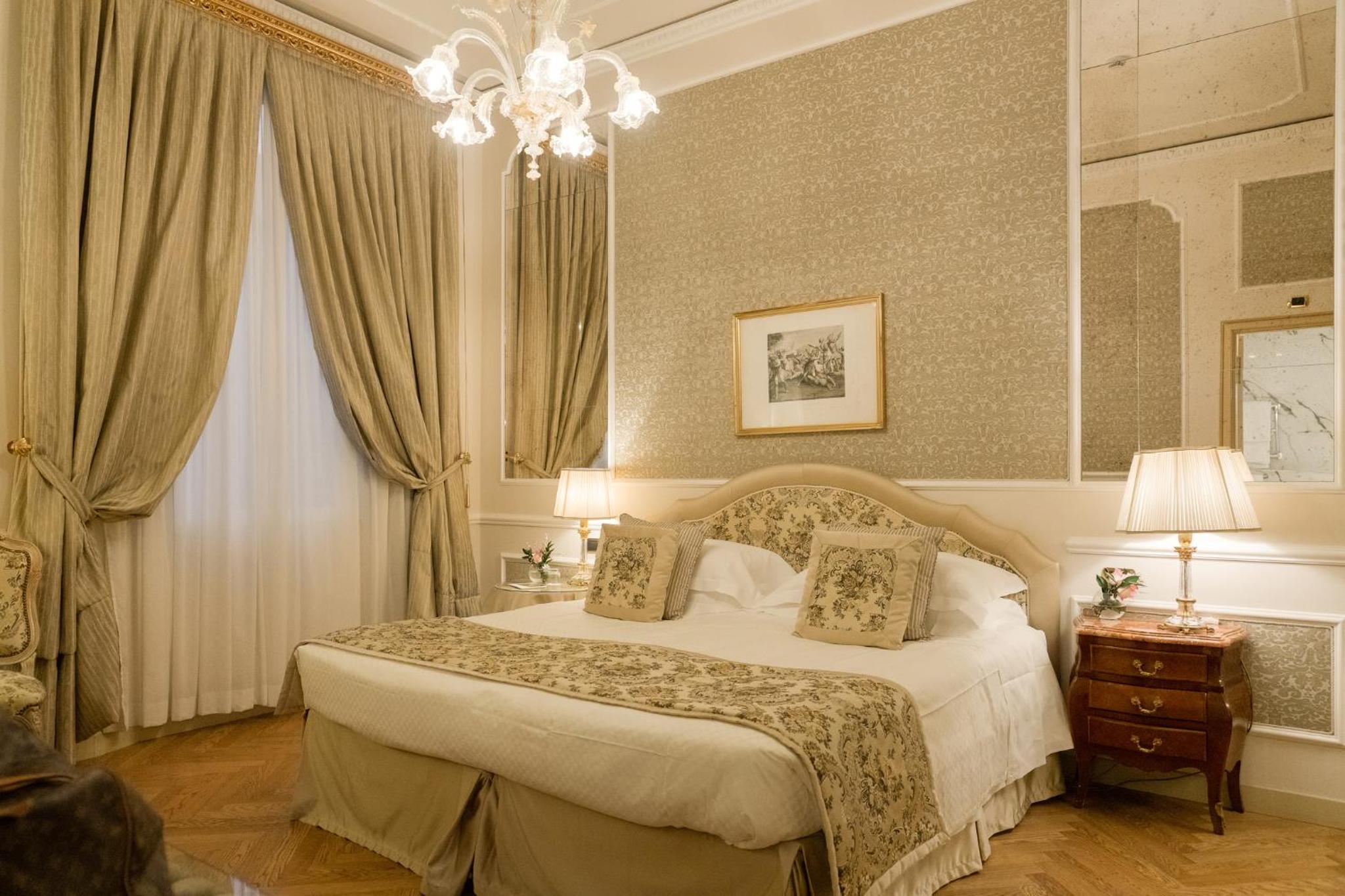 Deluxe Double Room - Photo 6
