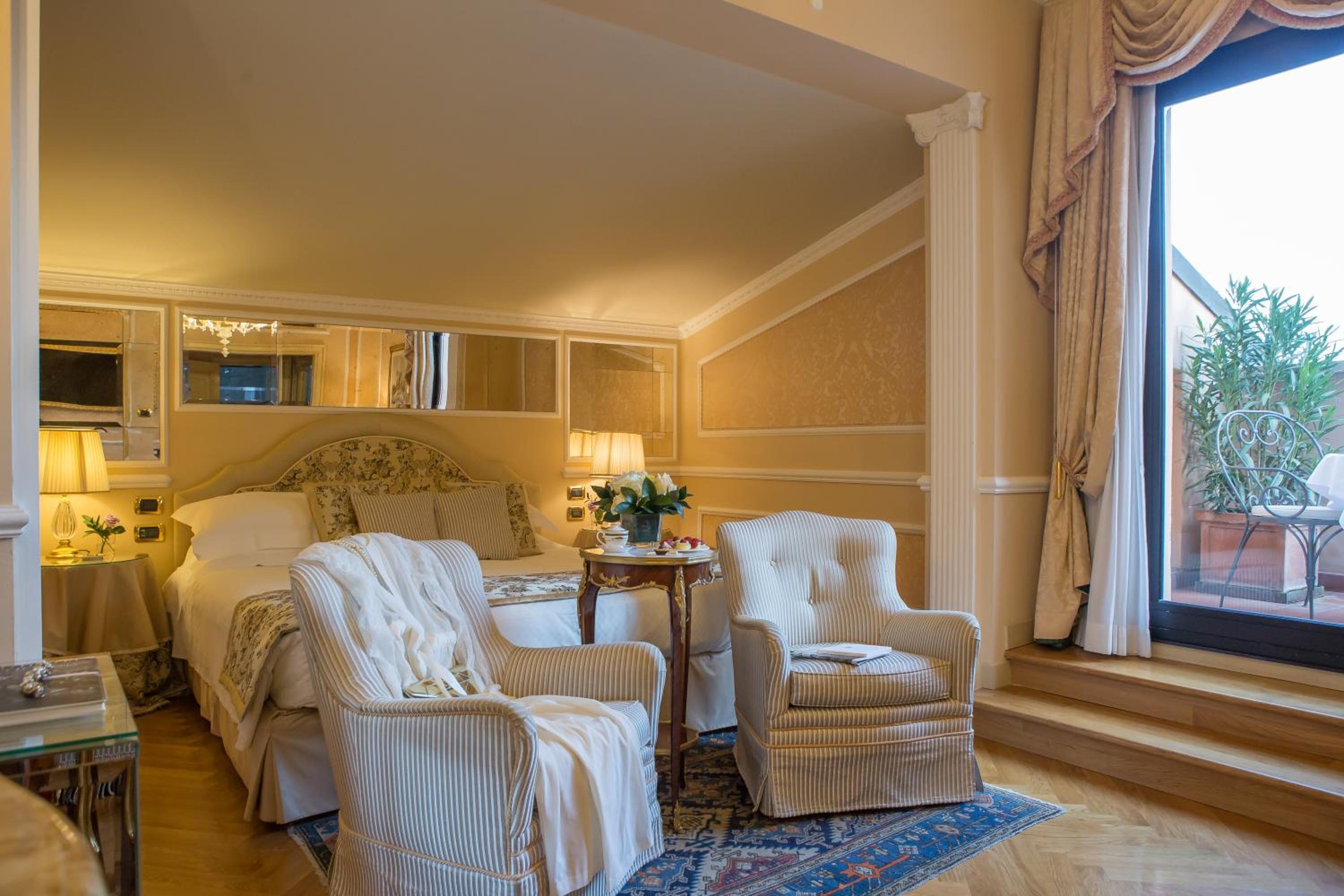 Junior Suite - Photo 1
