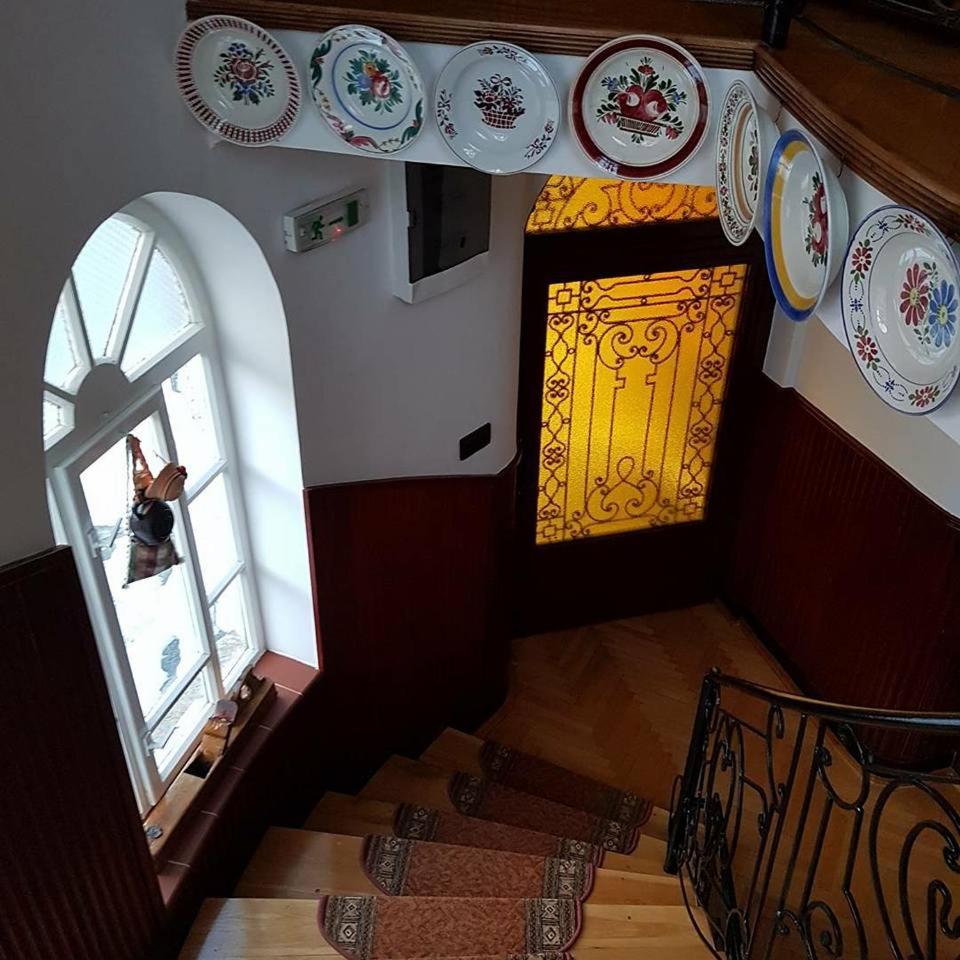 Double or Twin Room with Balcony - Photo 3