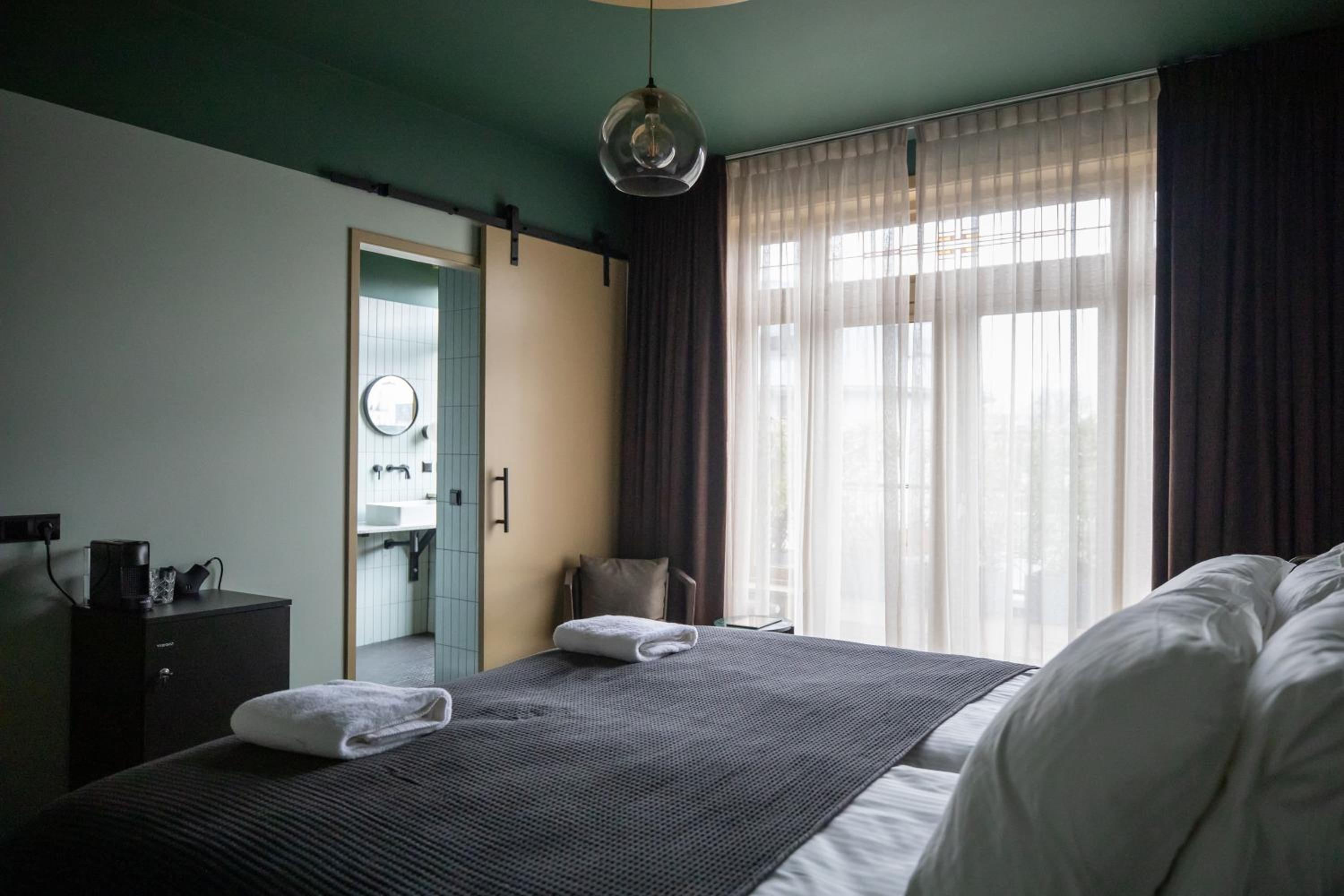 Suite with Terrace - Photo 3