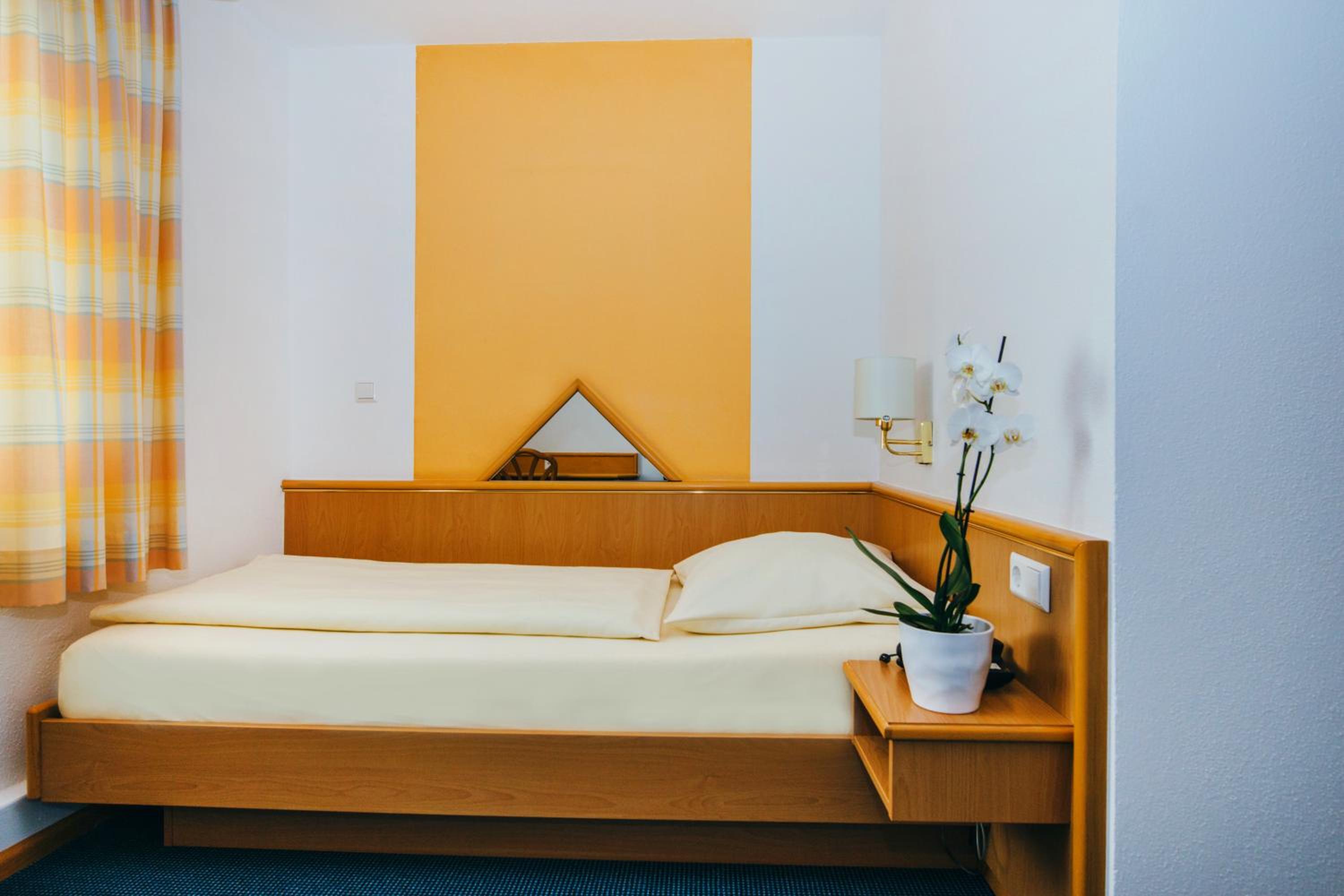 Single Room photo 1
