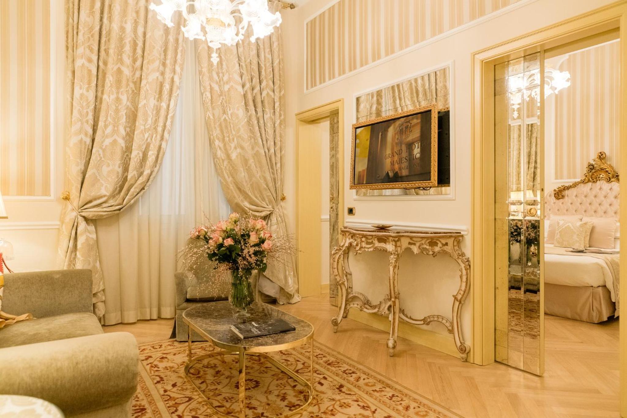 Executive Suite - Photo 7