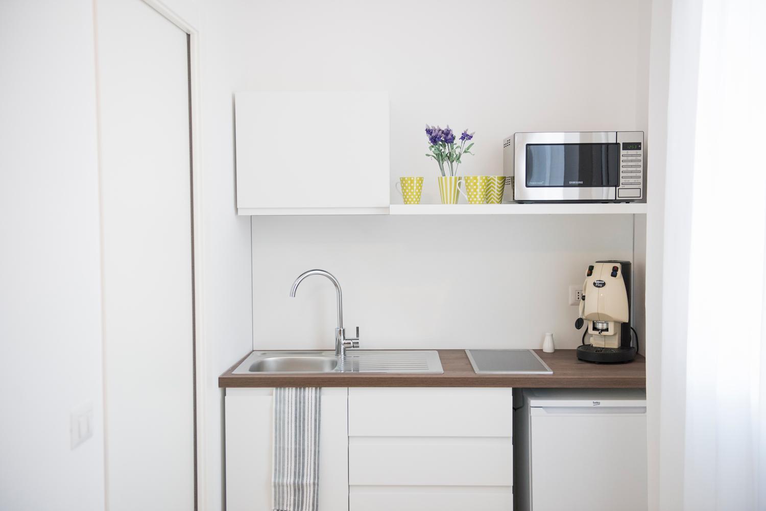 One-Bedroom Apartment - Photo 6
