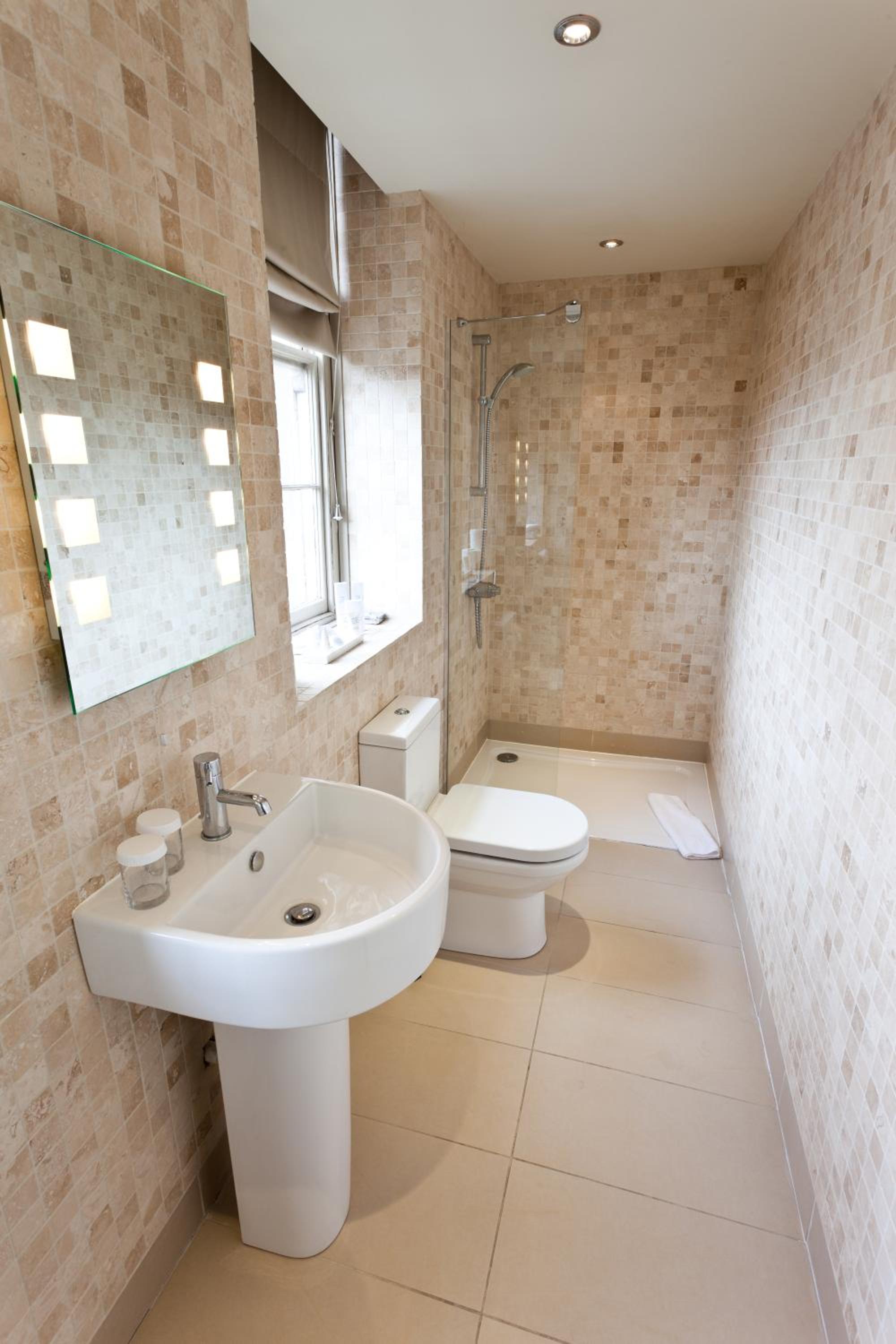Deluxe Double Room with View - Photo 6