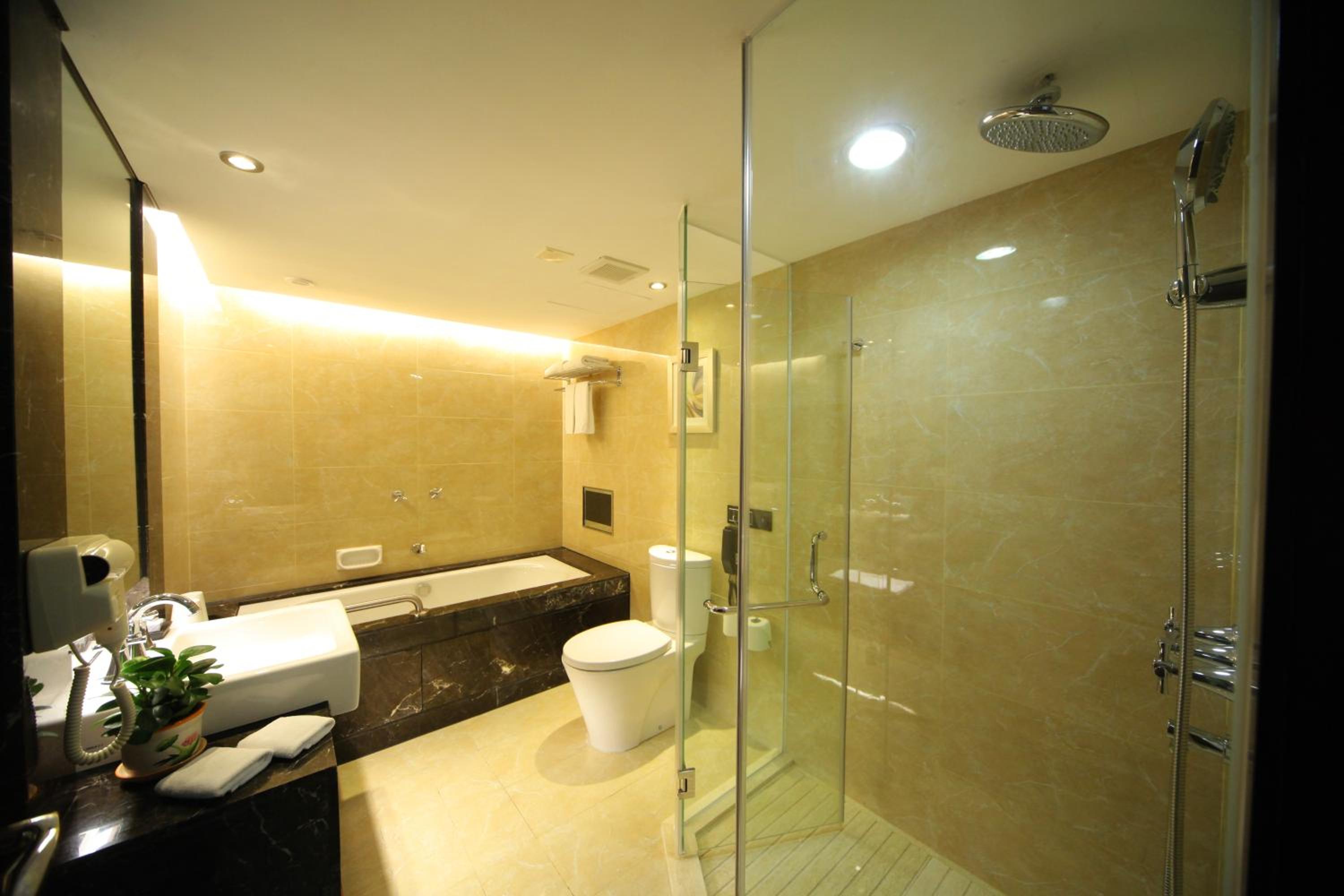 Executive Double or Twin Room - Photo 3