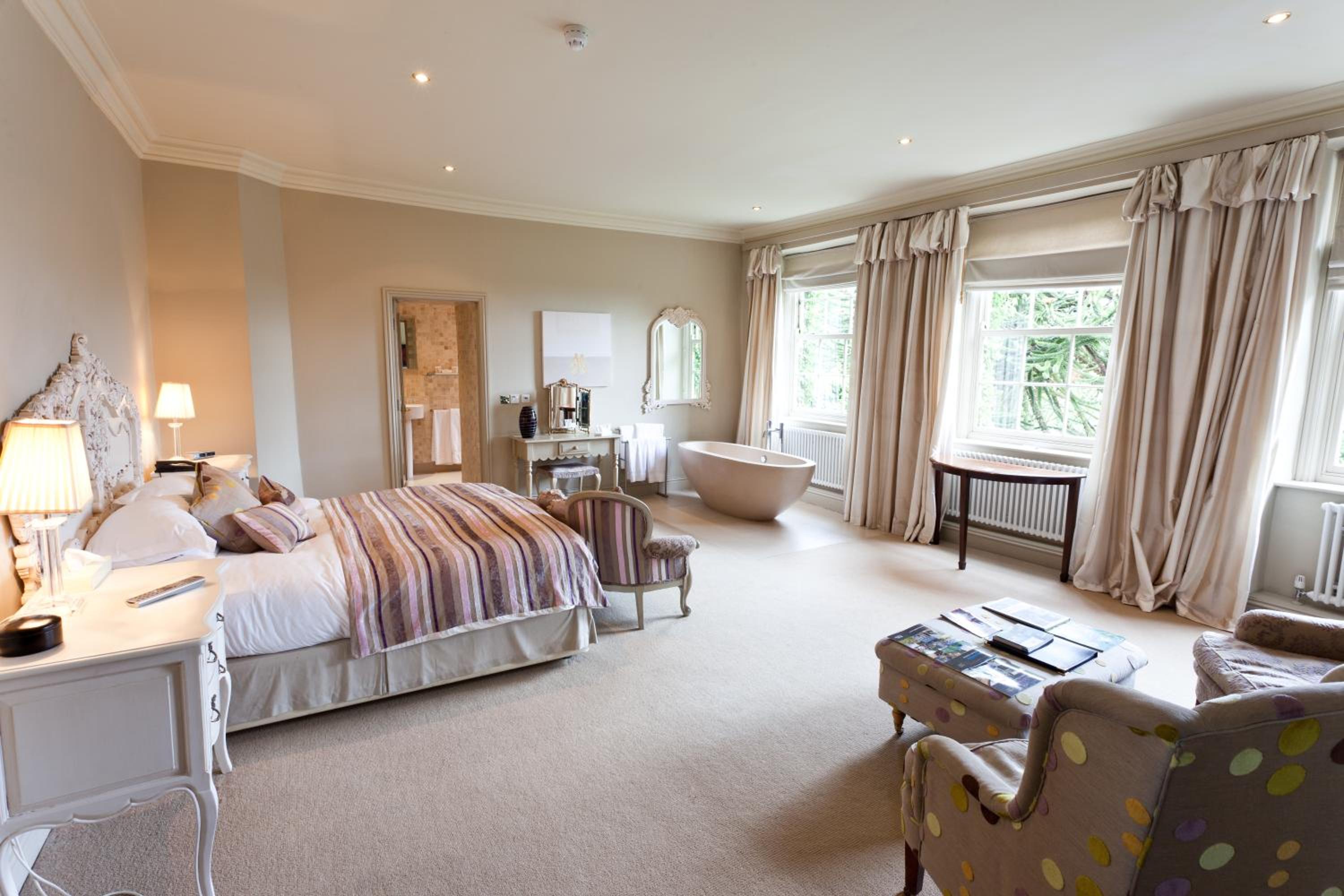Deluxe Double Room with View - Photo 3