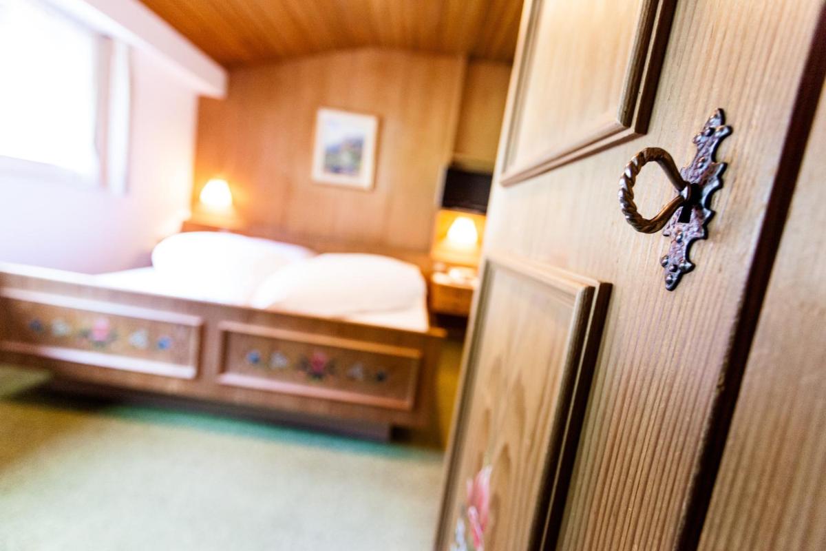 Economy Double or Twin Room photo 2