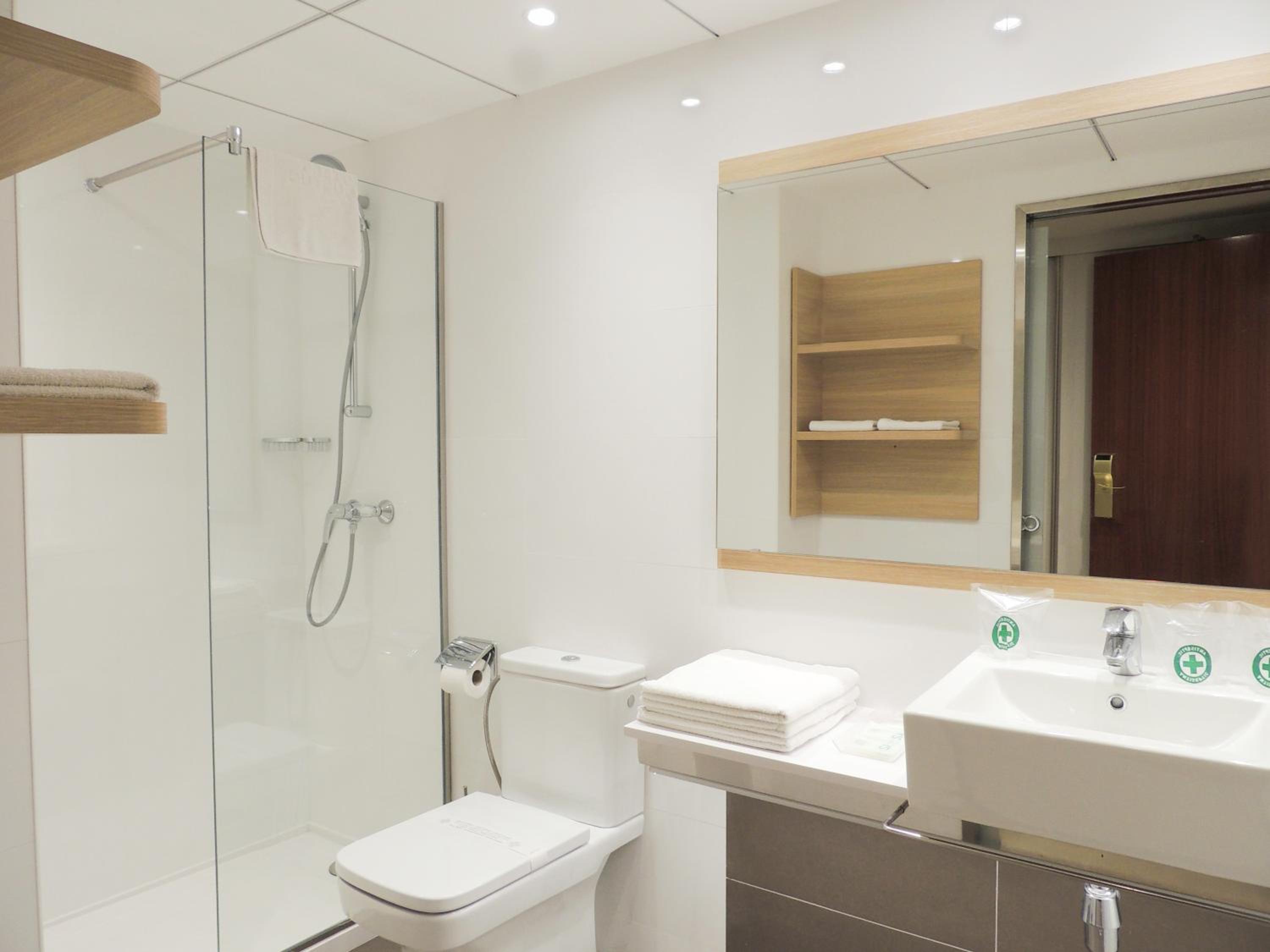 Double Room - Photo 2