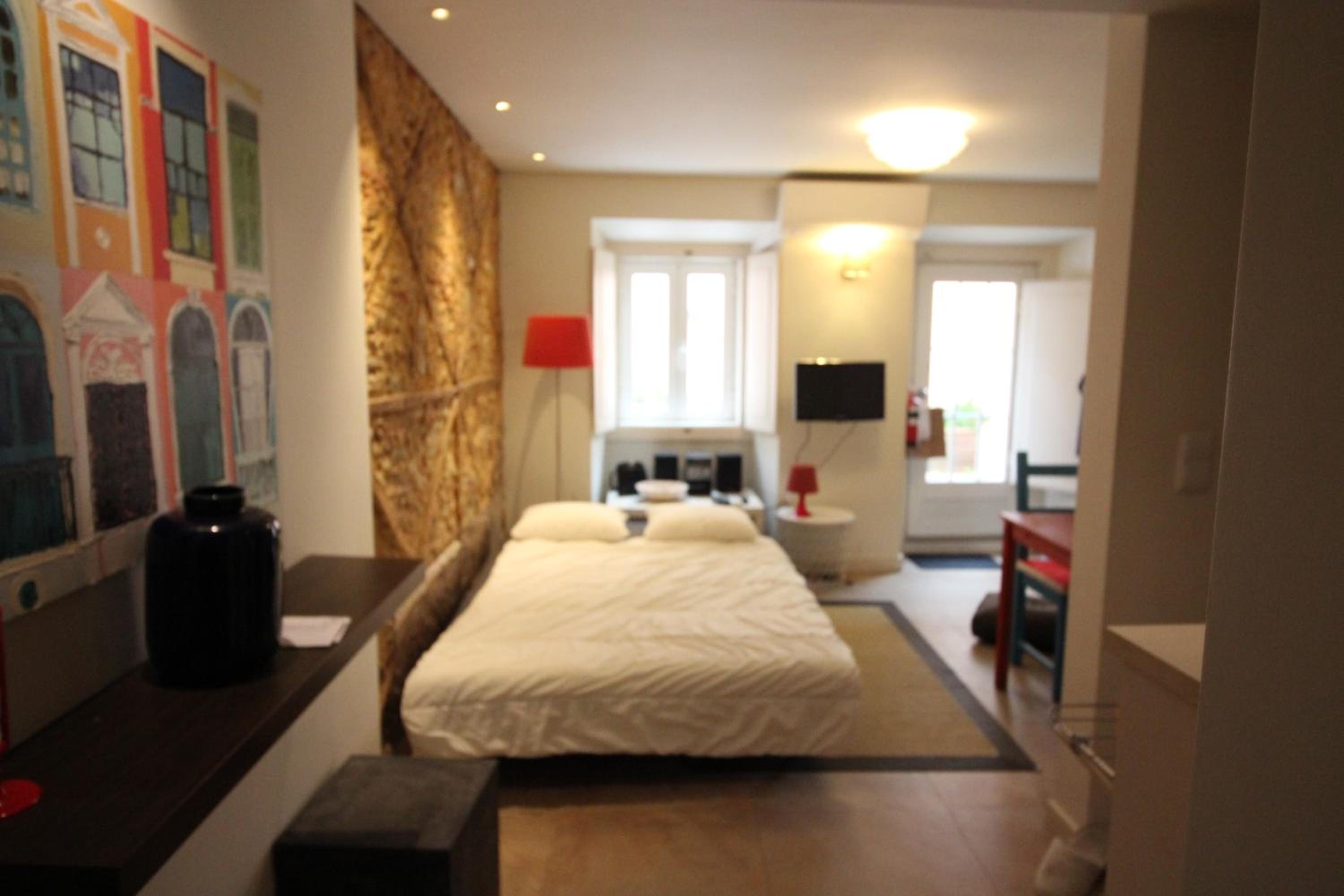 One-Bedroom Apartment - Photo 19