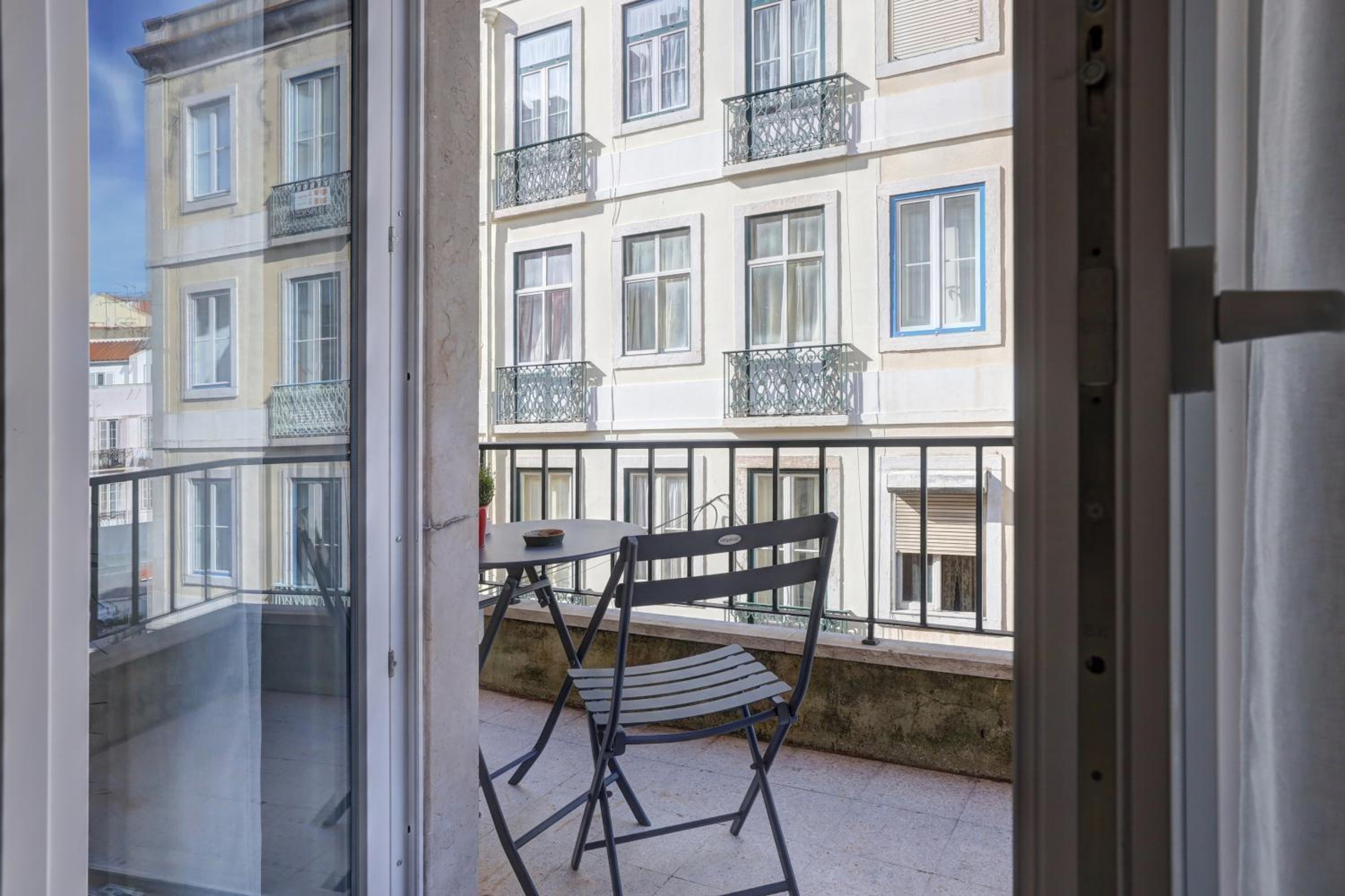 Apartment - Photo 8