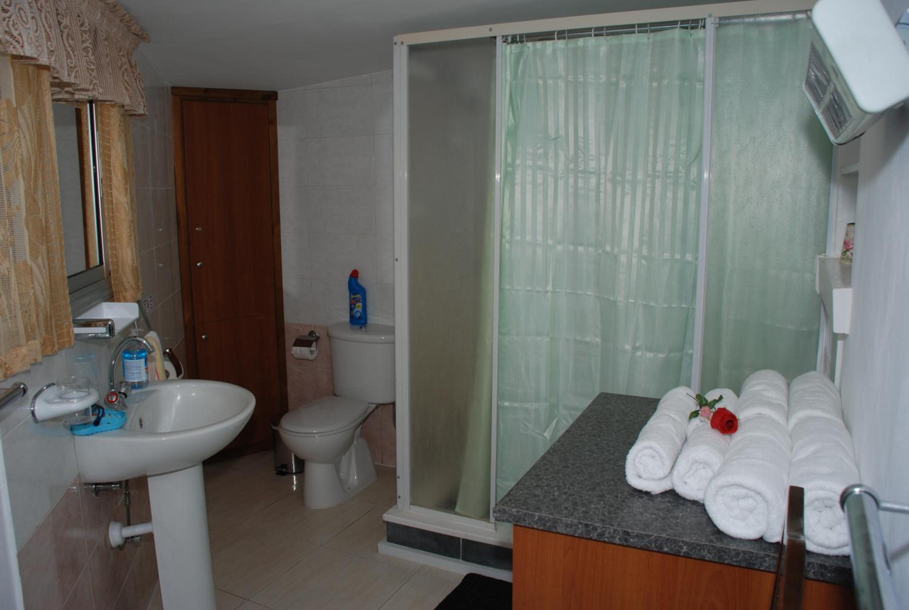 Two-Bedroom Apartment with Garden View photo 2