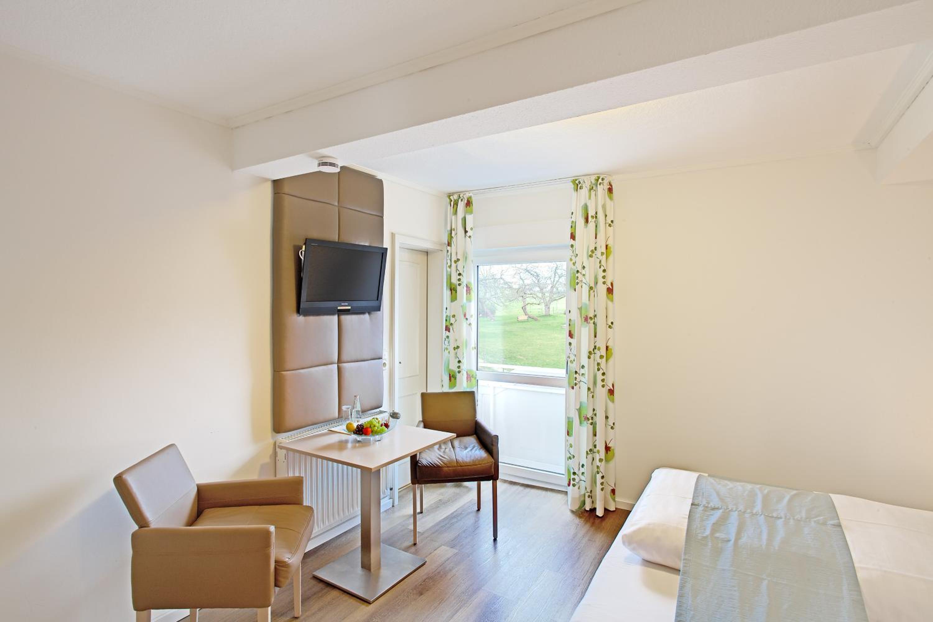 Single Room photo 2