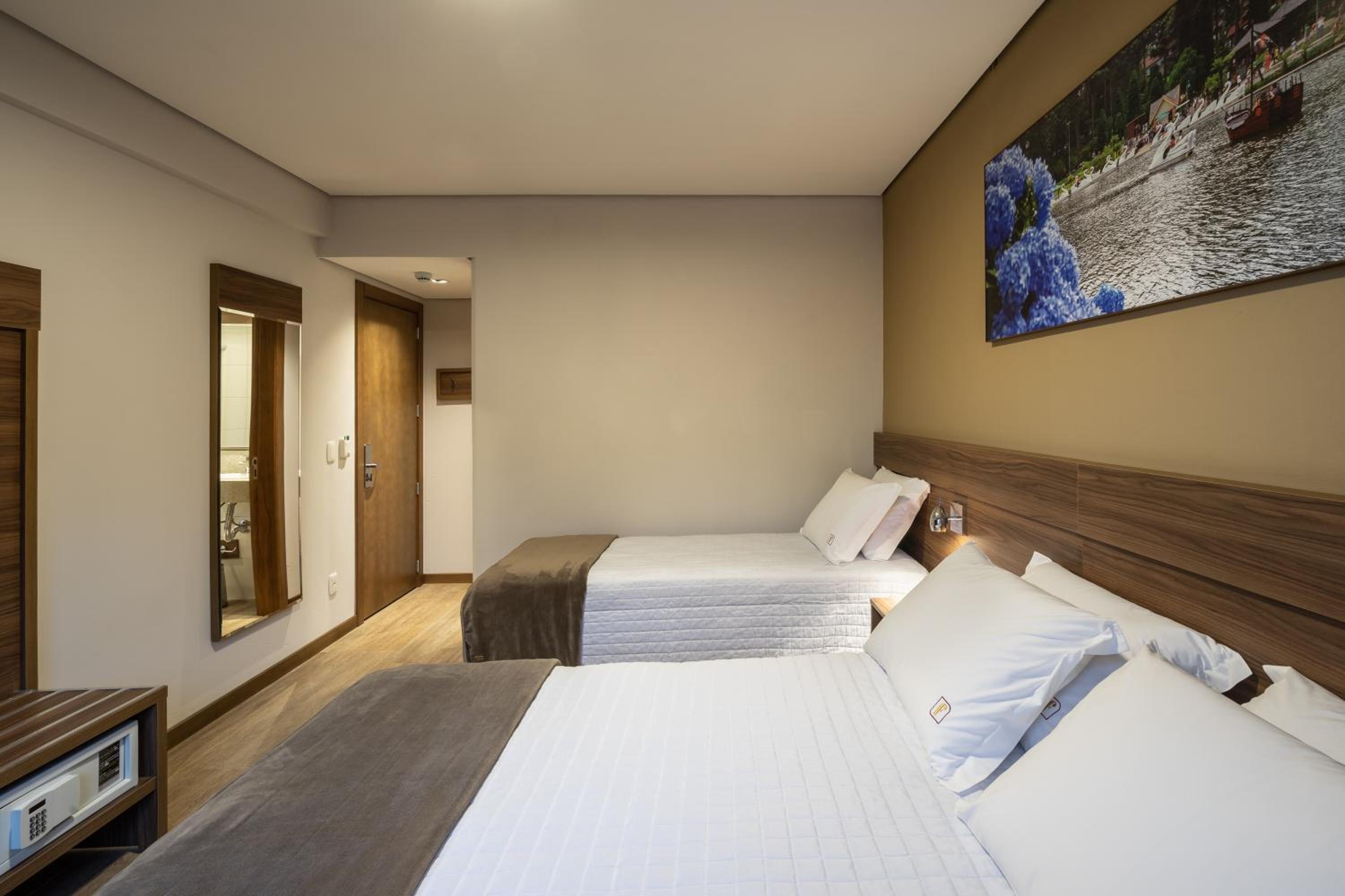 Luxury Triple Room - Photo 3