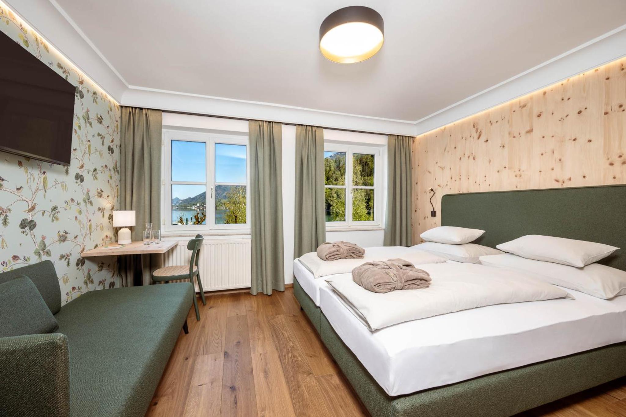 Deluxe Double Room with Shower photo 1