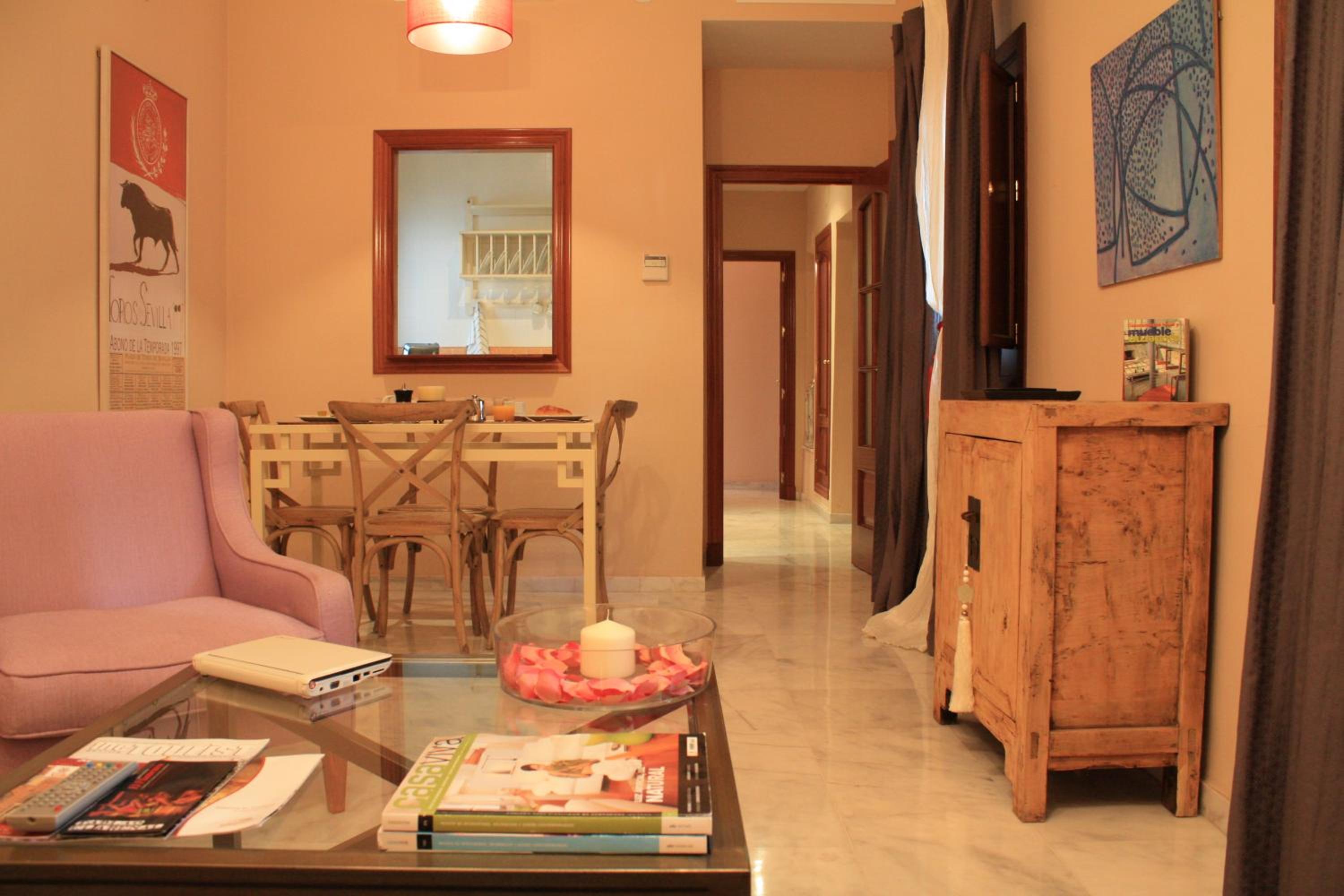 One-Bedroom Apartment - Photo 6