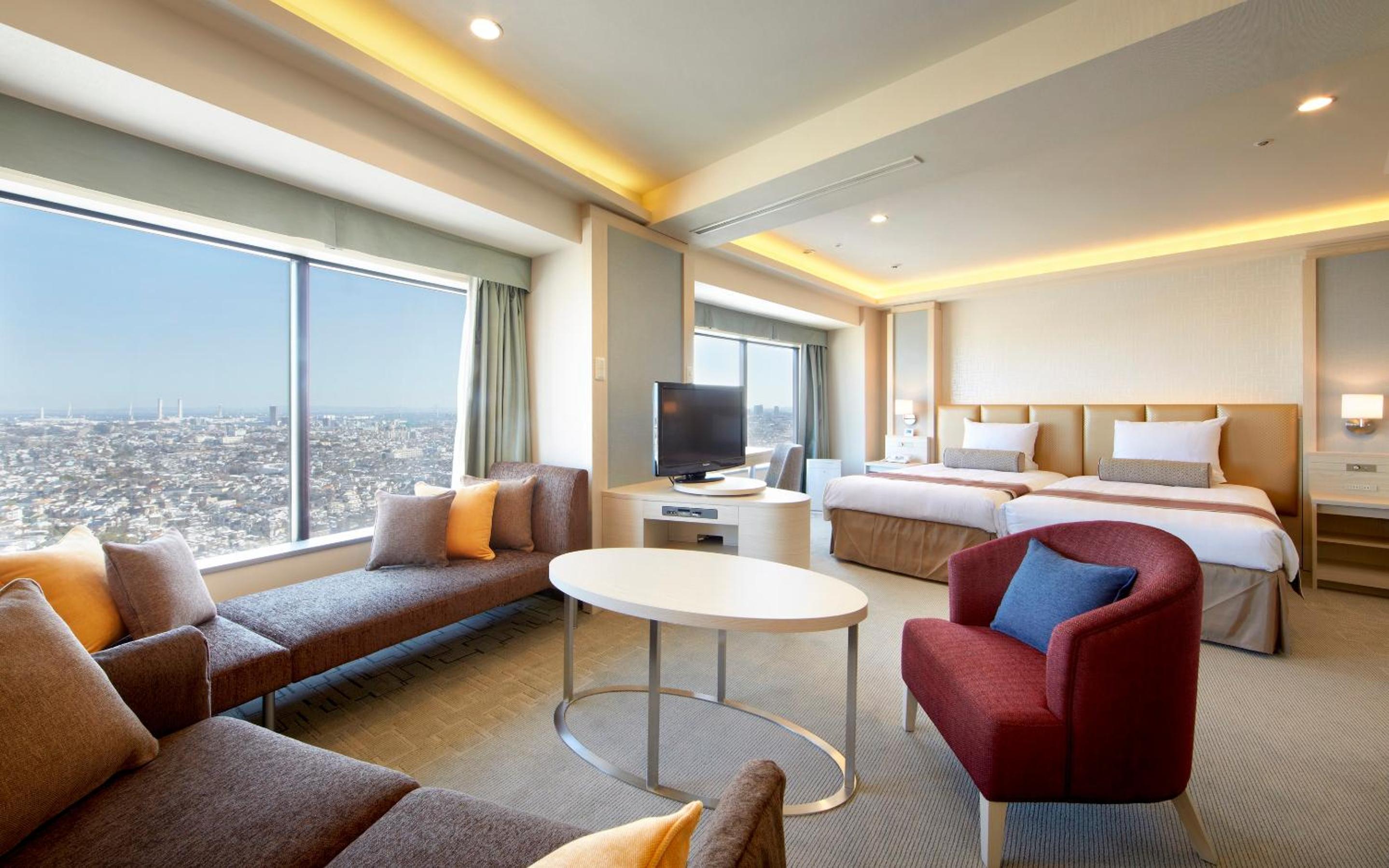 High Floor - Superior Twin Room (35th Floor) - Smoking - Photo 3