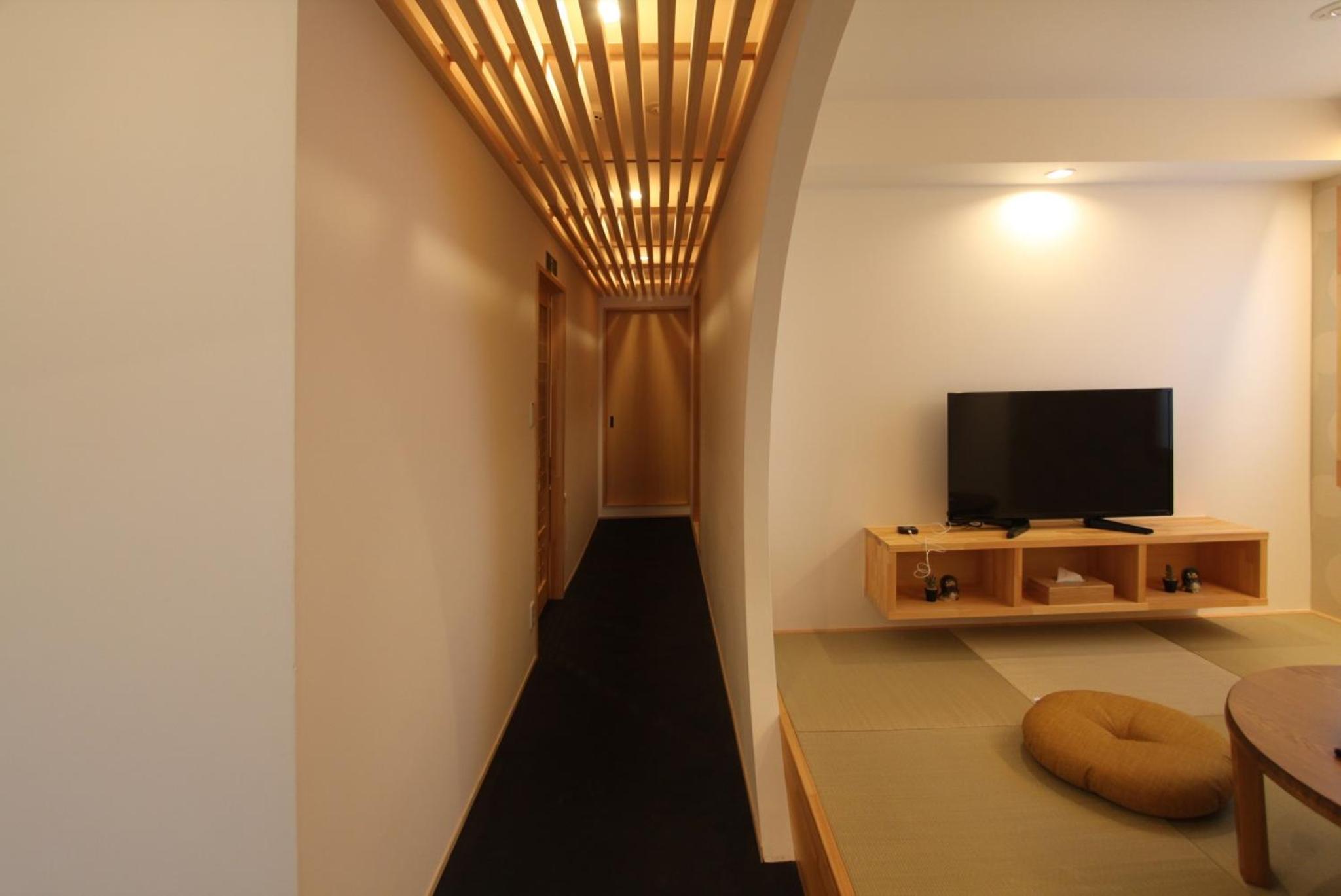 Standard Family Room - Photo 2