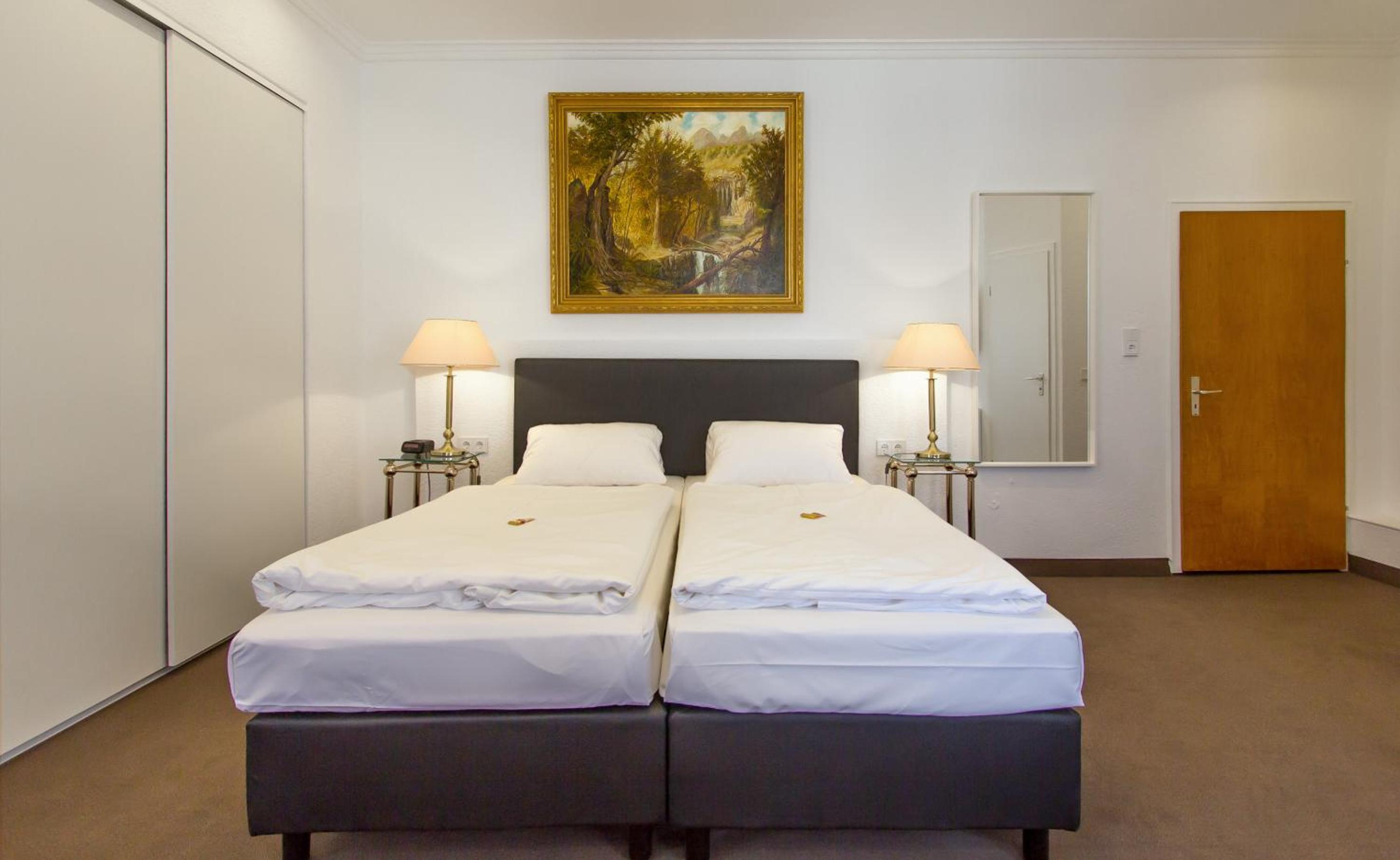 Standard Double Room - Photo 1