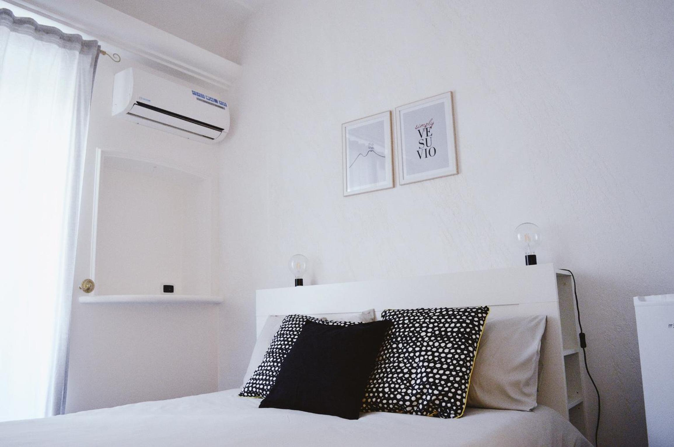 Double Room with Private External Bathroom