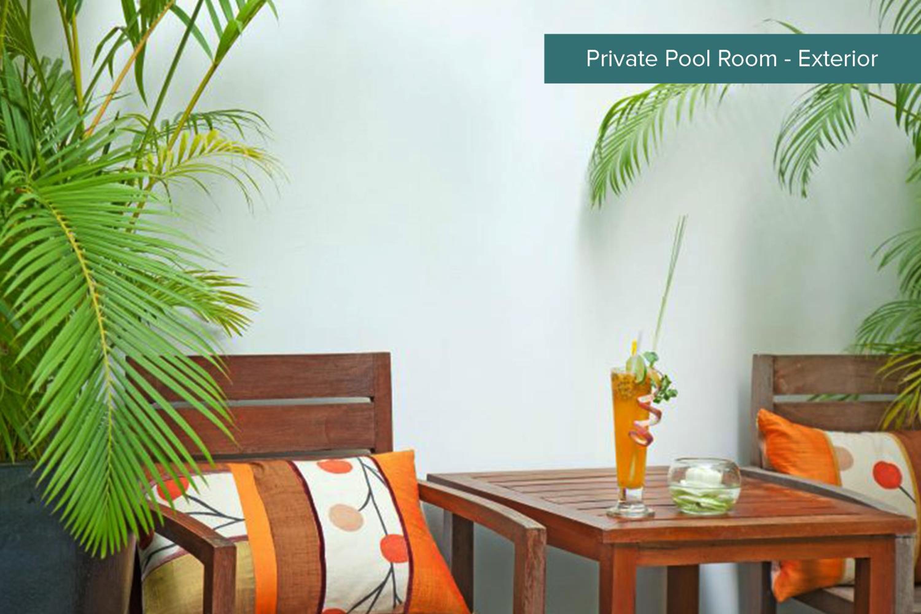 Private Pool Room photo 3