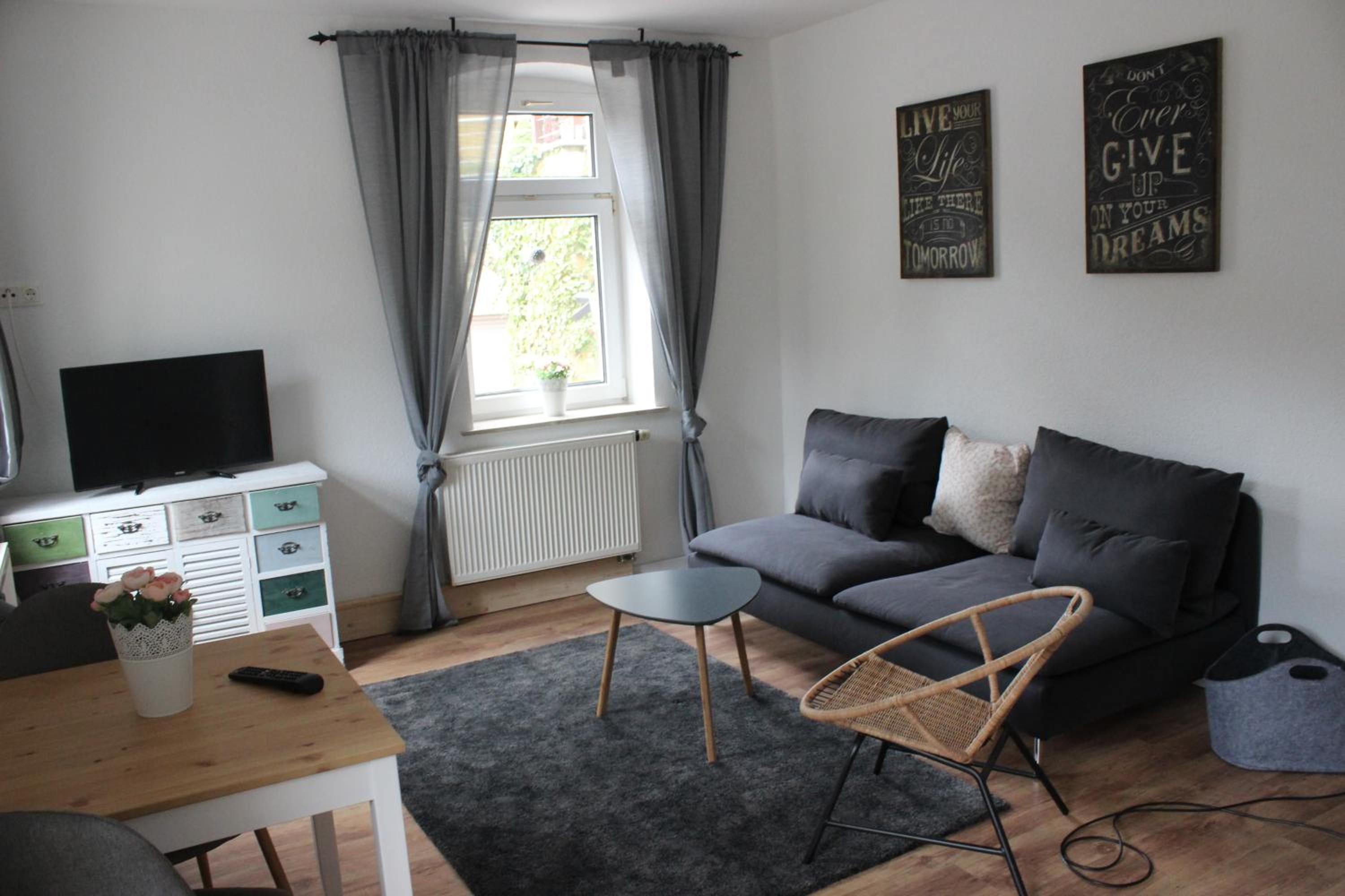 One-Bedroom Apartment photo 2