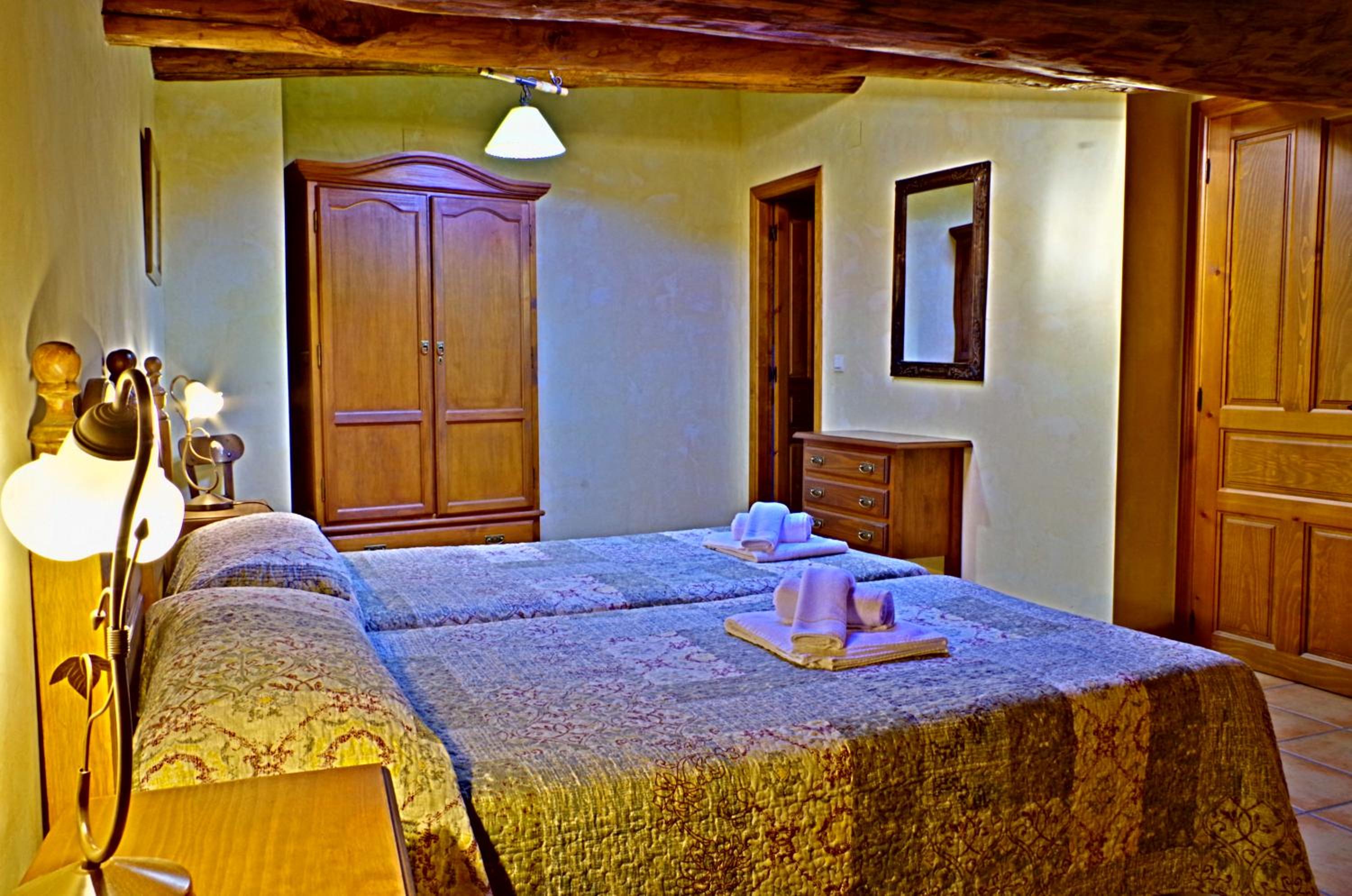 Two-Bedroom Apartment with Terrace photo 2