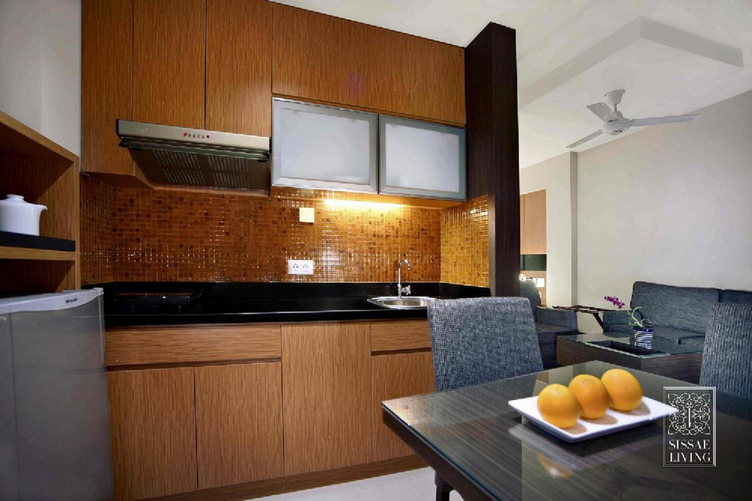 One-Bedroom Apartment - Photo 3