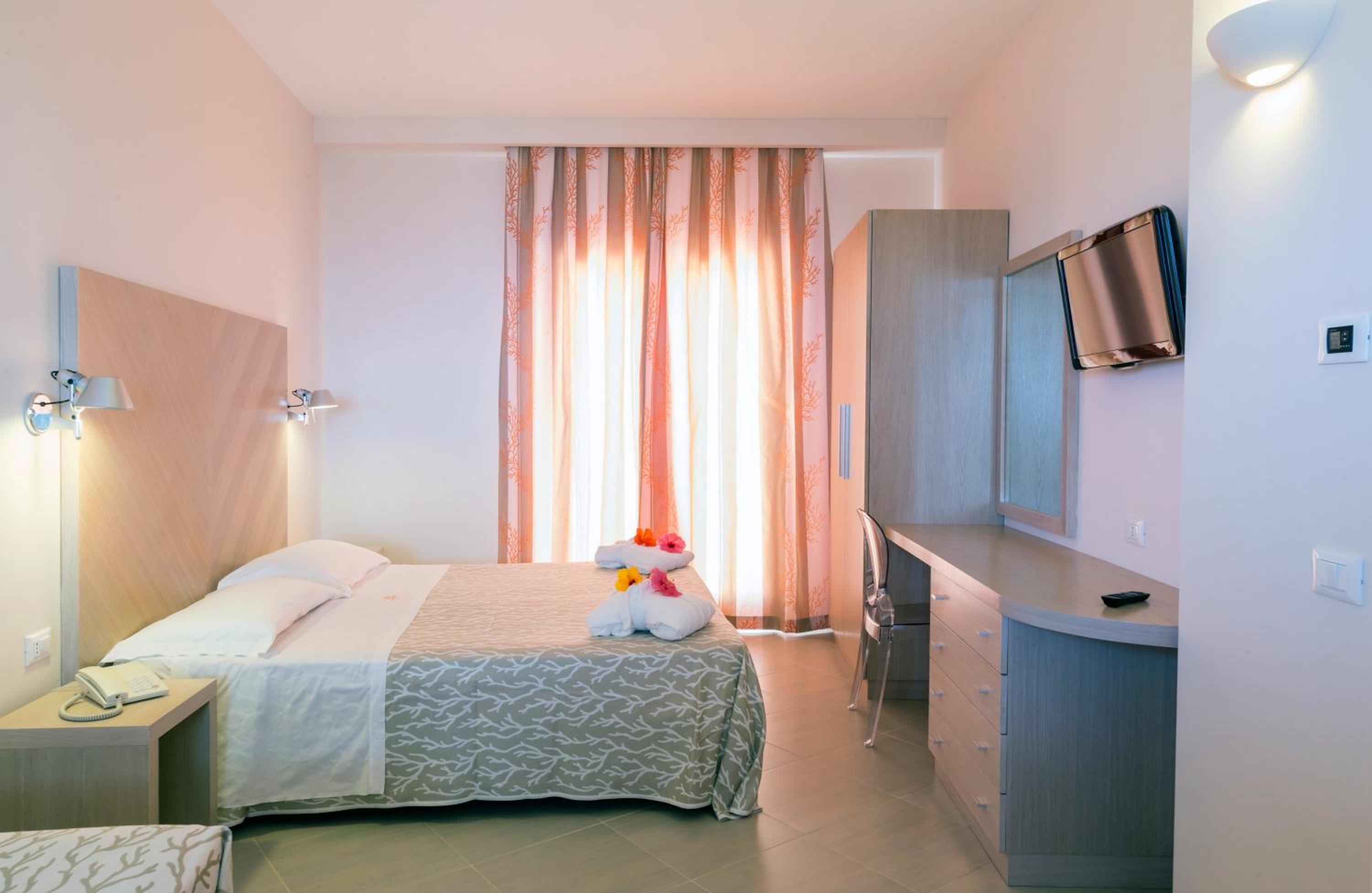 Apartment with Sea View - Photo 1