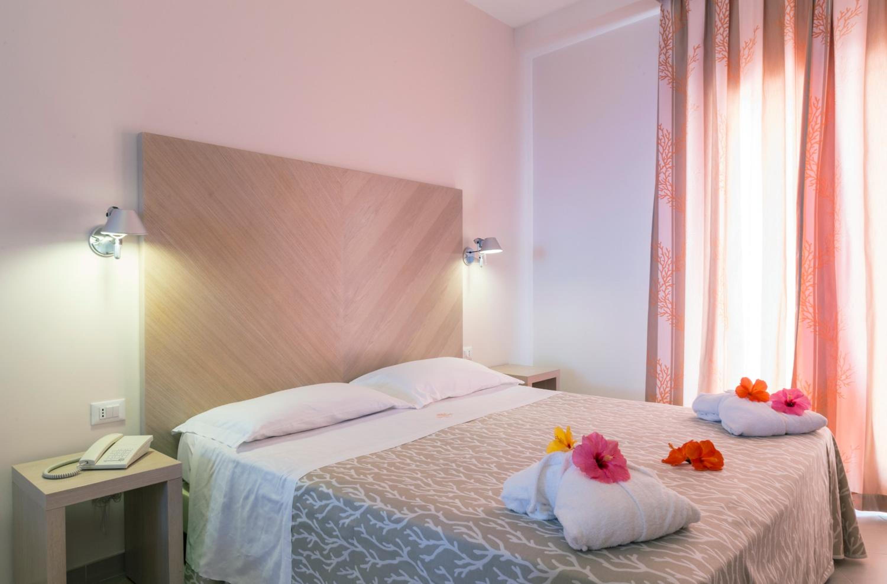 Apartment with Sea View - Photo 4