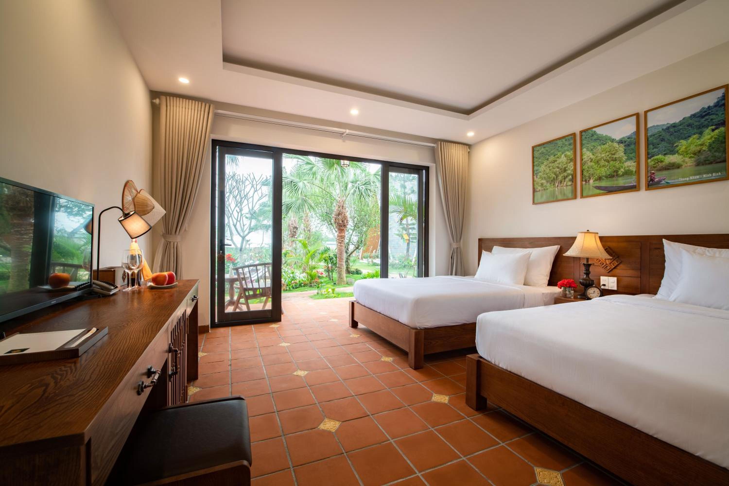 Grand Deluxe Family Garden View