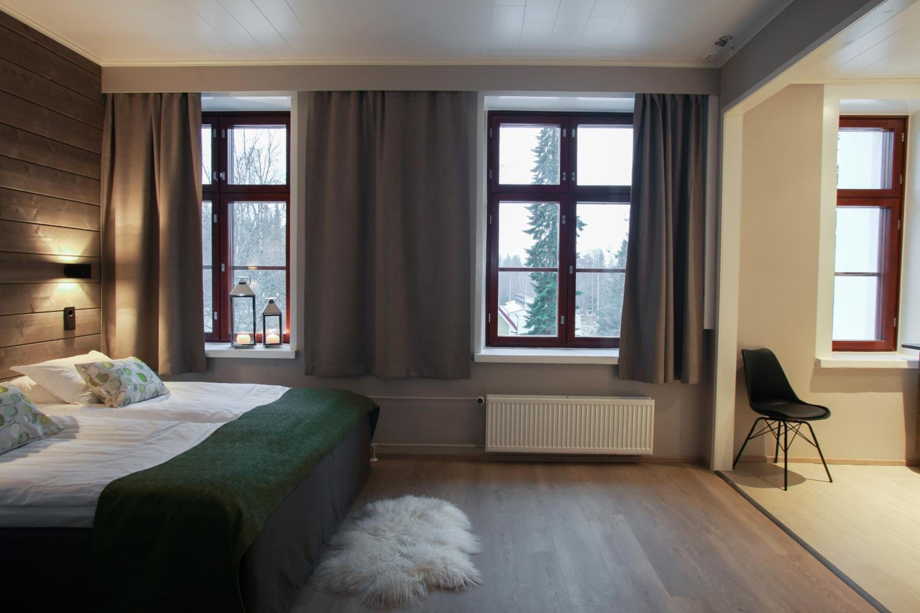 Suite - Photo 9