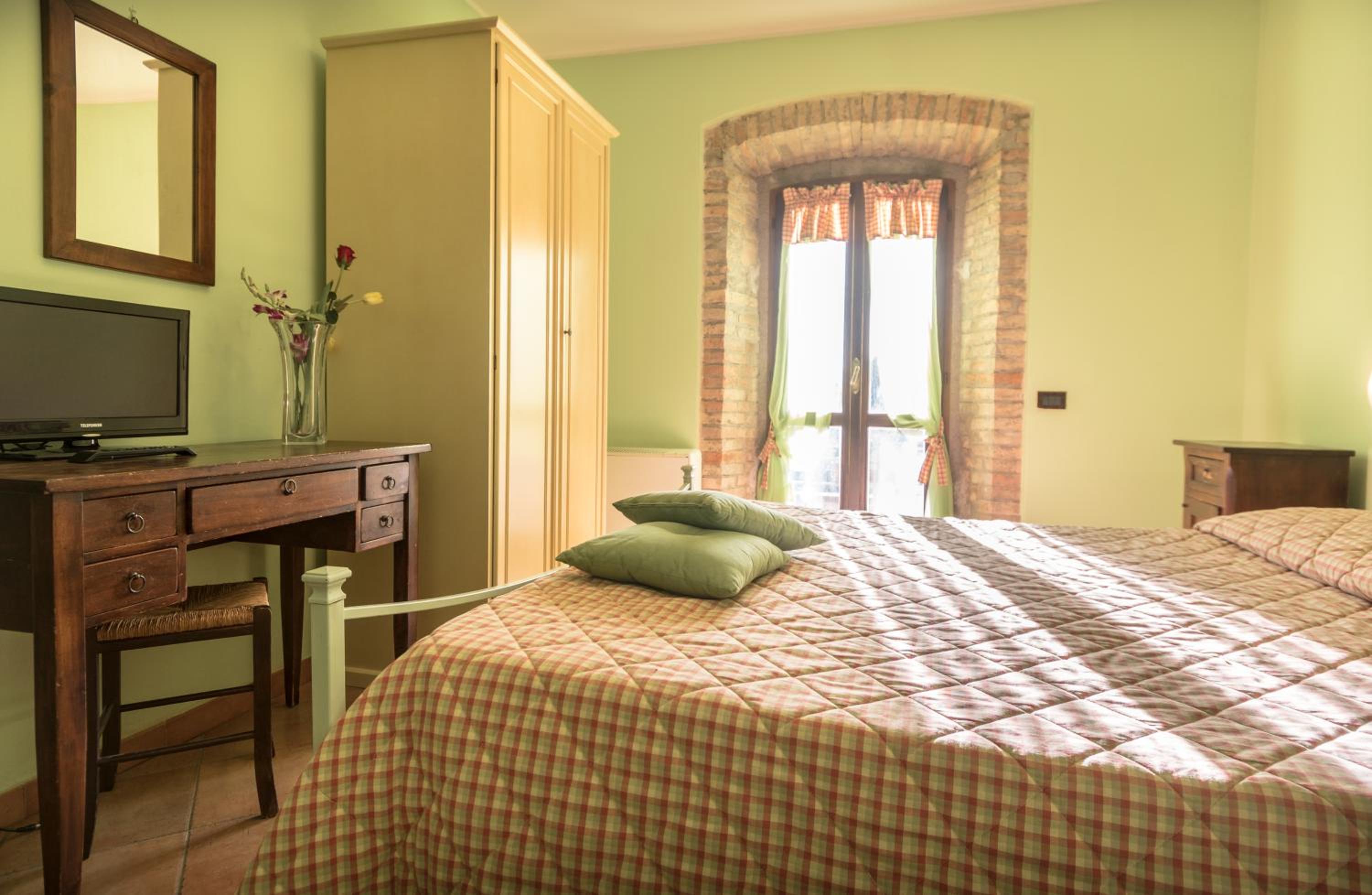 Large Double Room