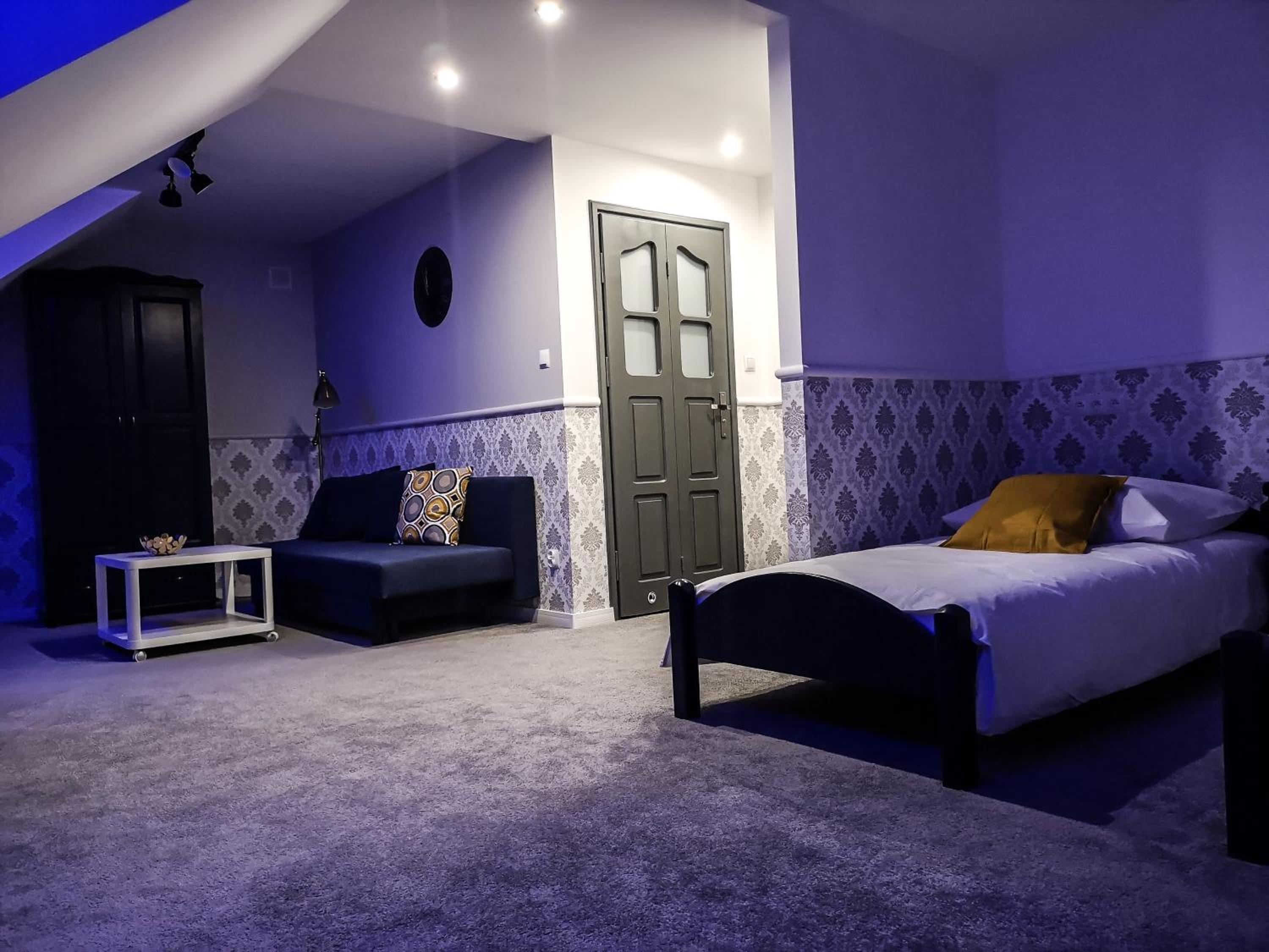 Double Room - Photo 2