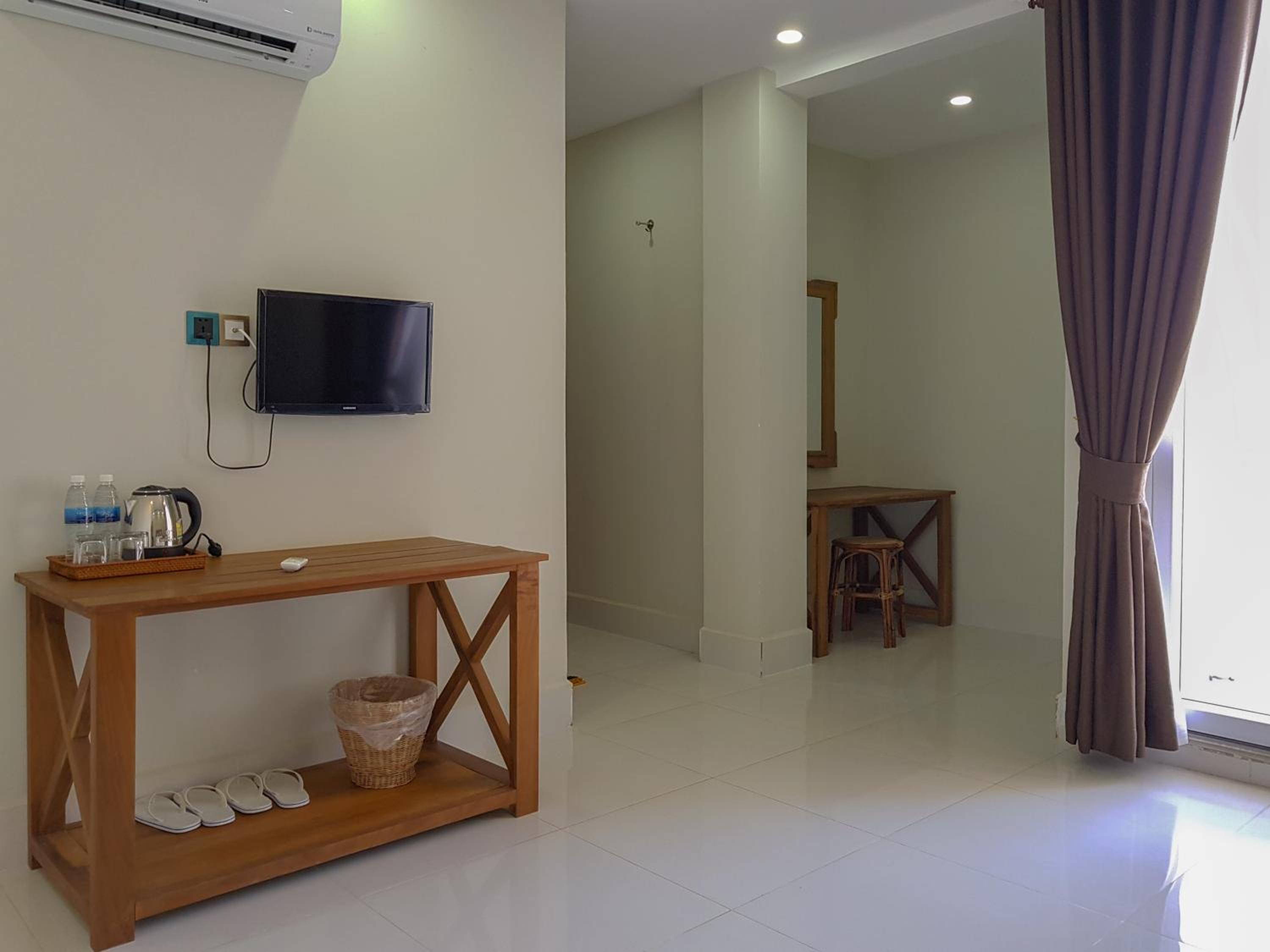 Double Room - Photo 11