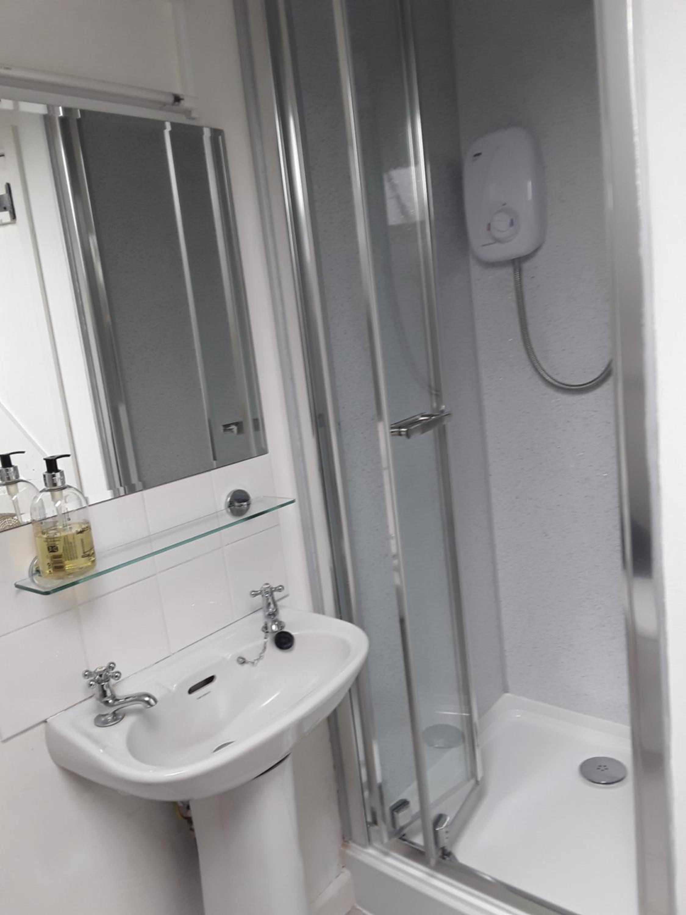 Double Room with Garden View - Photo 4