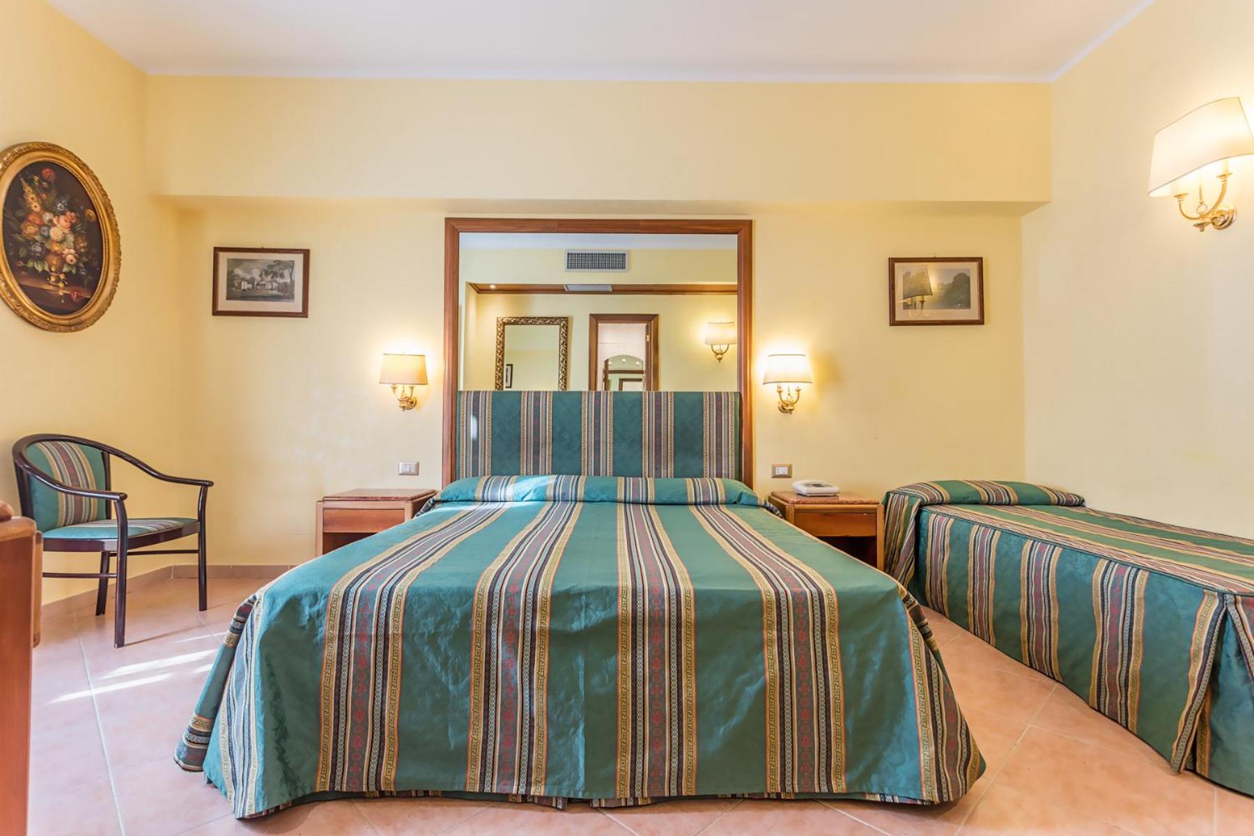 Triple Room photo 2
