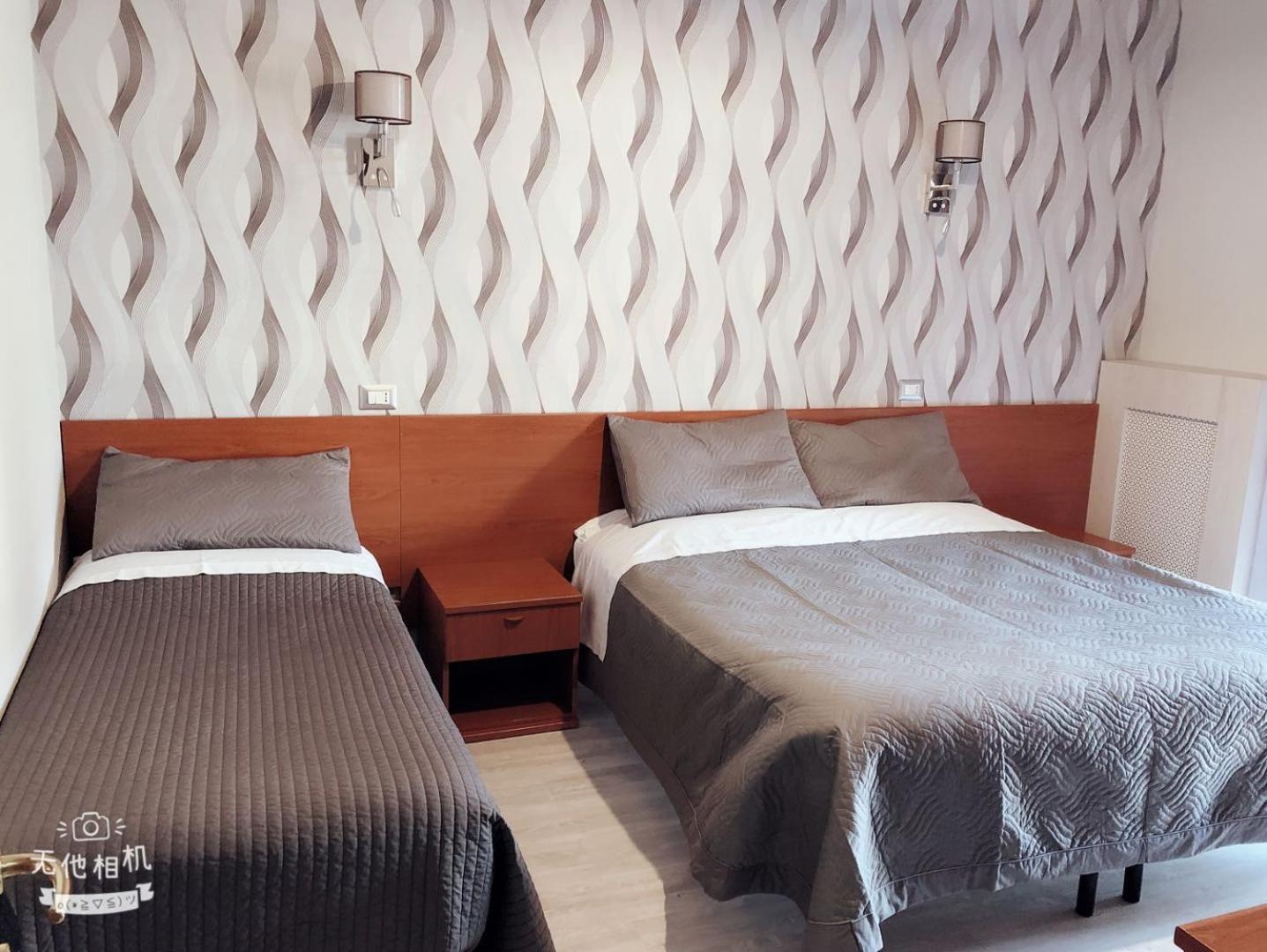 Deluxe Triple Room photo 3