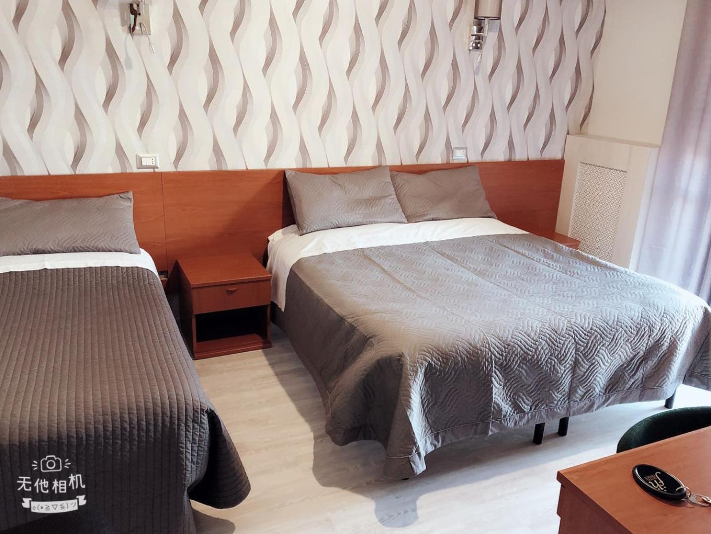 Deluxe Triple Room photo 2