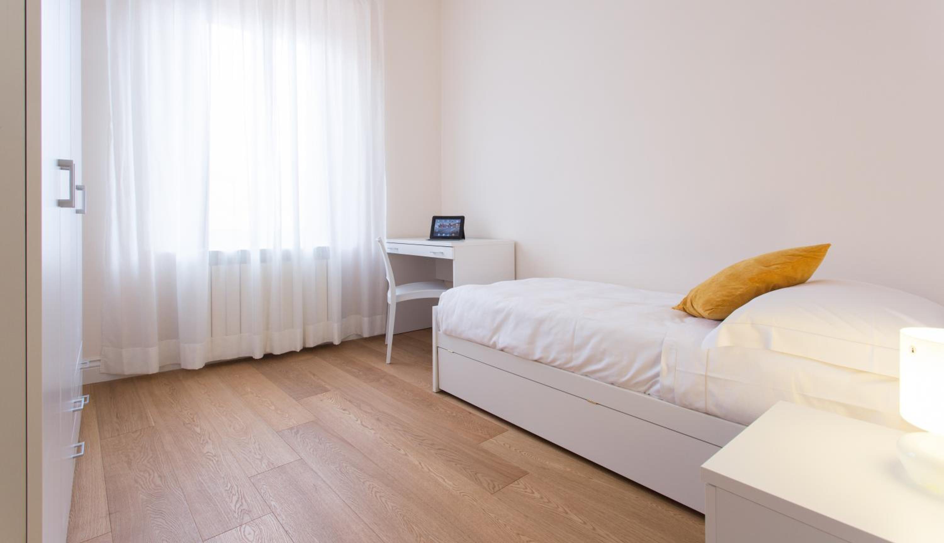 Two-Bedroom Apartment (3 Adults)