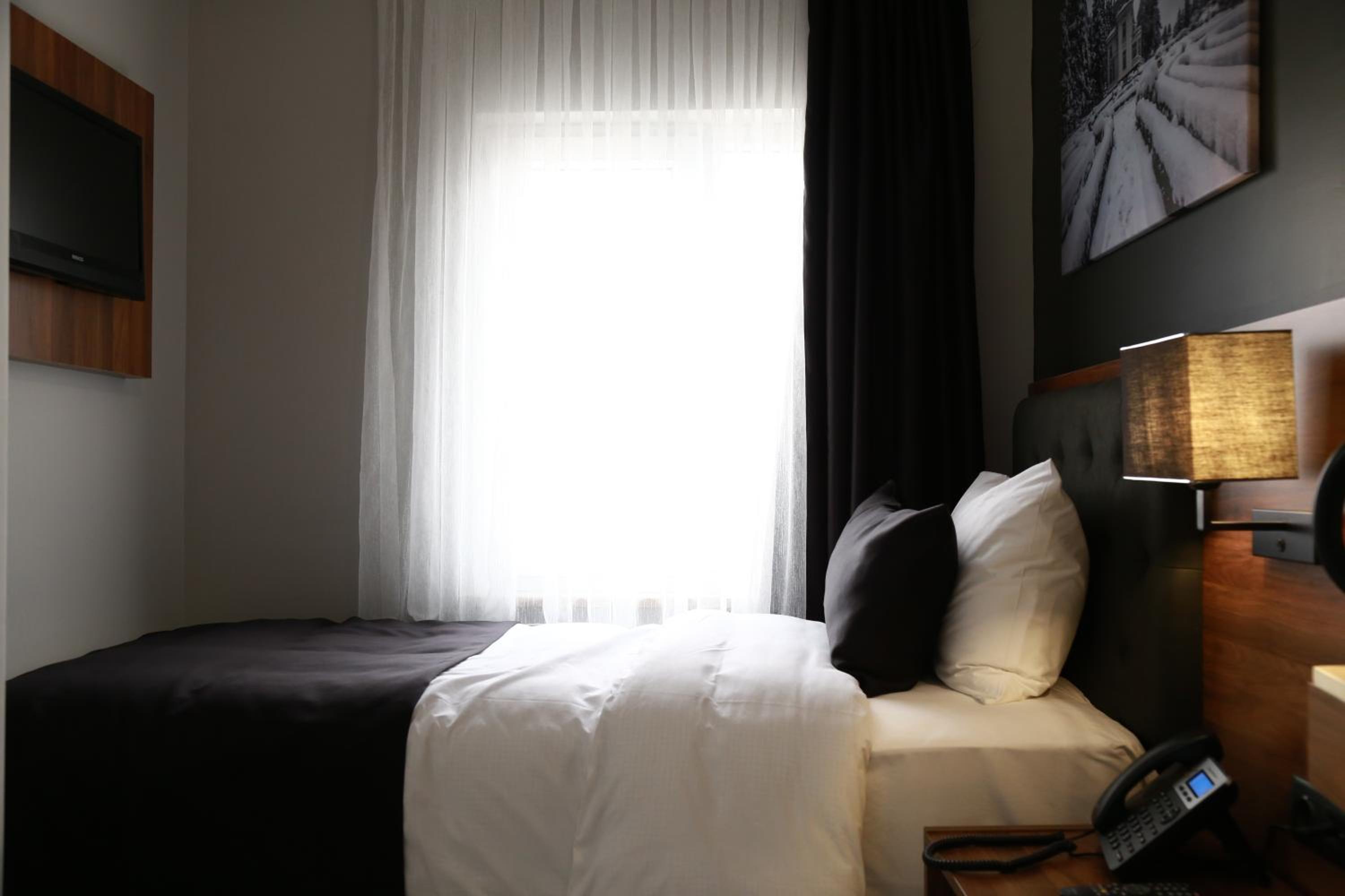Standard Single Room with Sea View photo 2